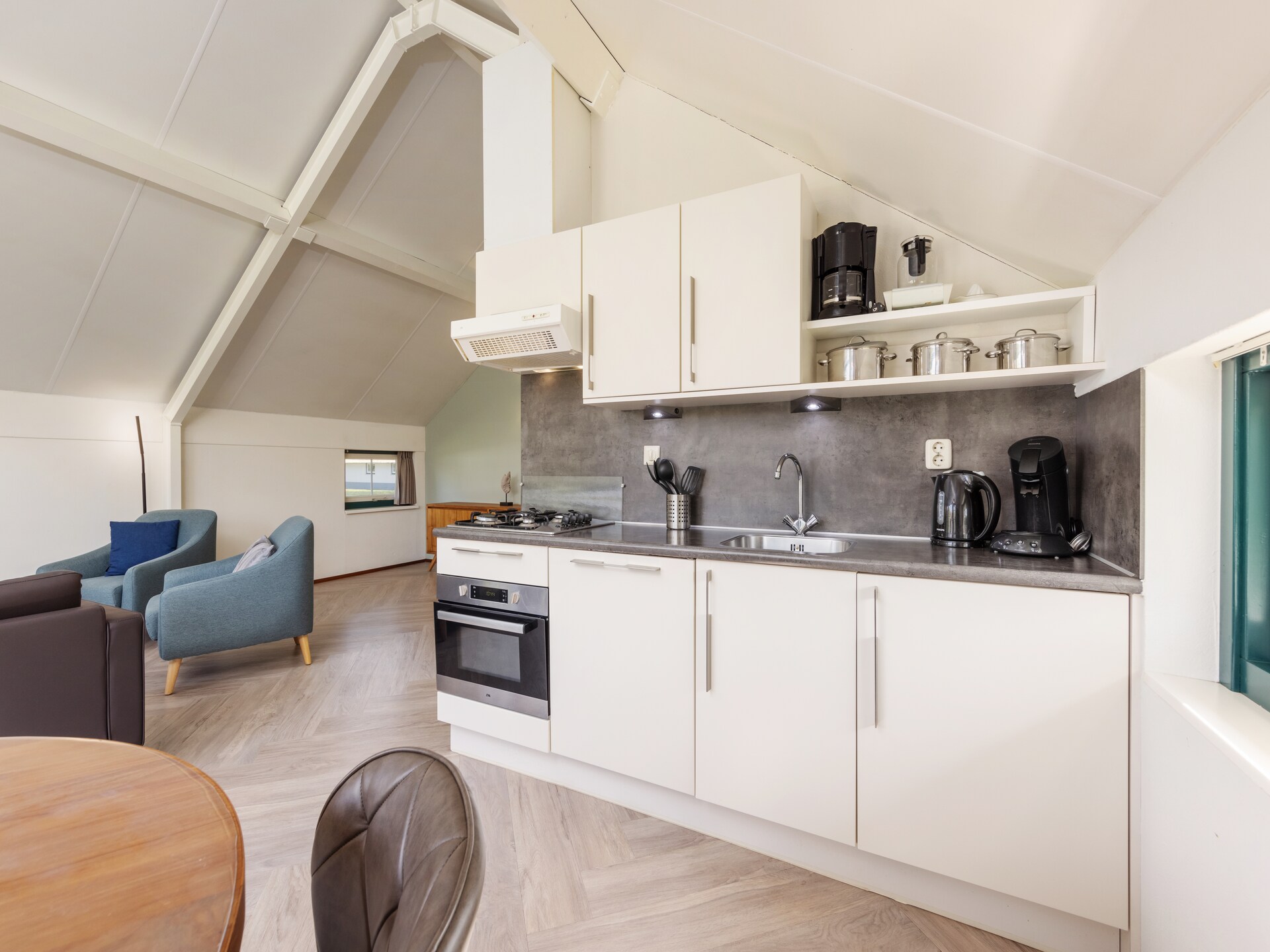 Vrijstaande bungalow op rustig vakantiepark in de Veluwse natuur bij Putten - foto 4