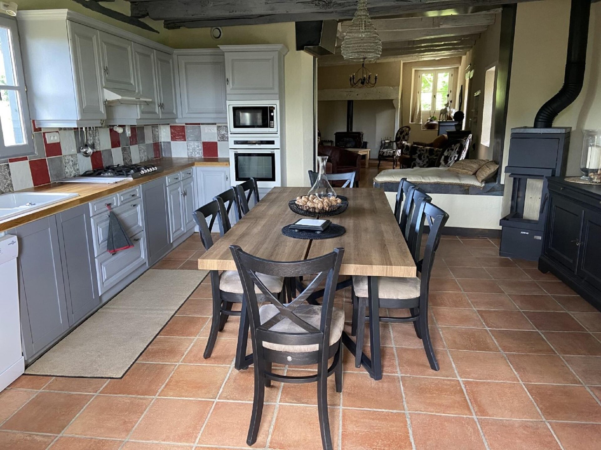 Sfeervol jaren 30 vakantiehuis met privézwembad in Altillac - foto 13