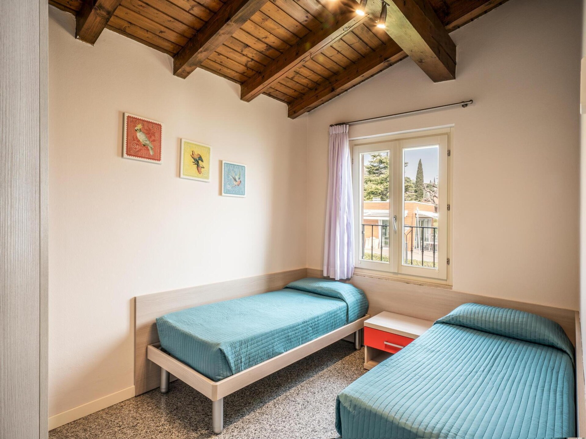 Luxe appartement voor 6 aan het Gardameer met zwembad en privéstrand - foto 12