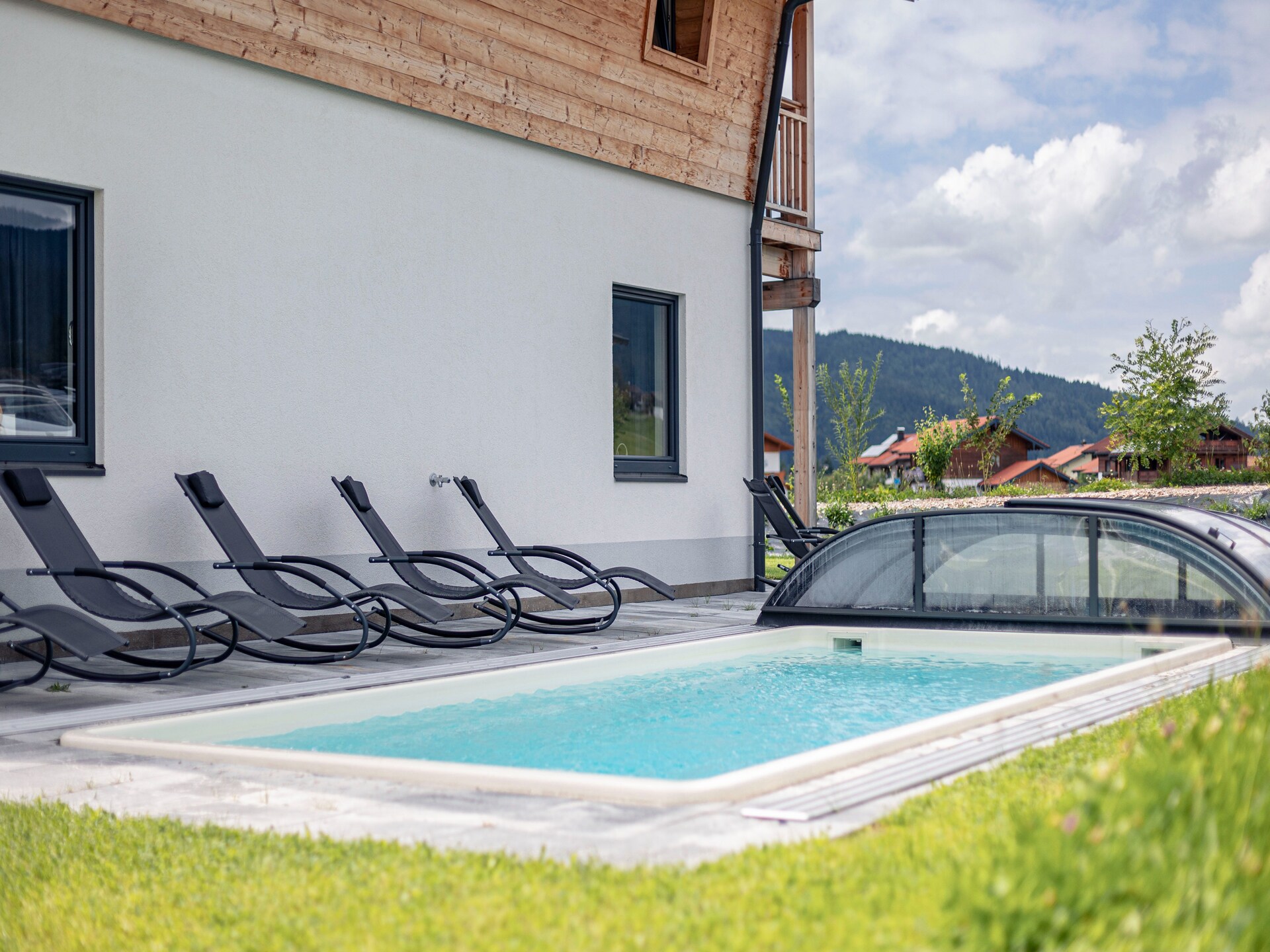 Exclusief chalet in Inzell met privézwembad, sauna en bergzicht voor 8 personen - foto 12