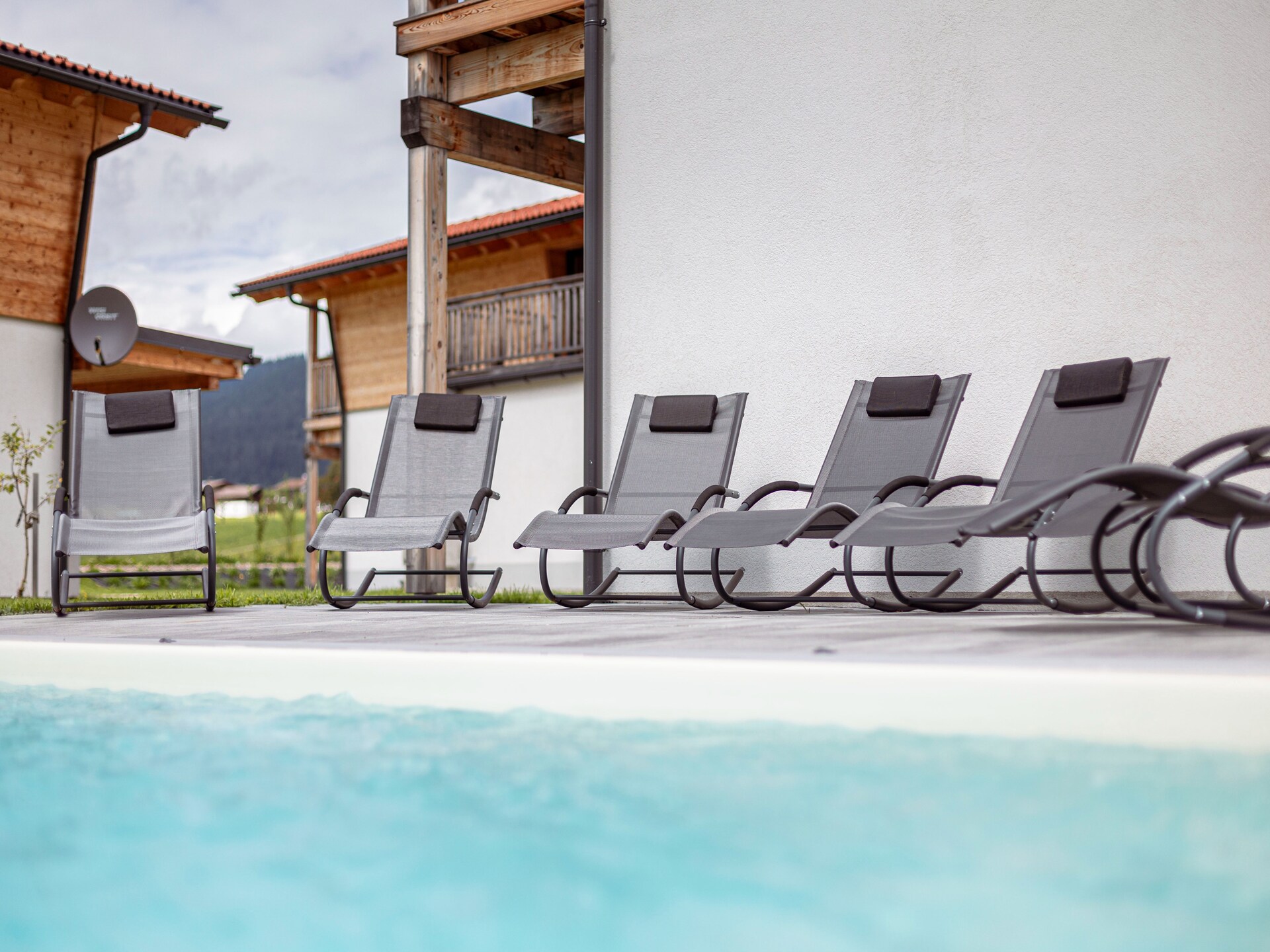 Exclusief chalet in Inzell met privézwembad, sauna en bergzicht voor 8 personen - foto 11