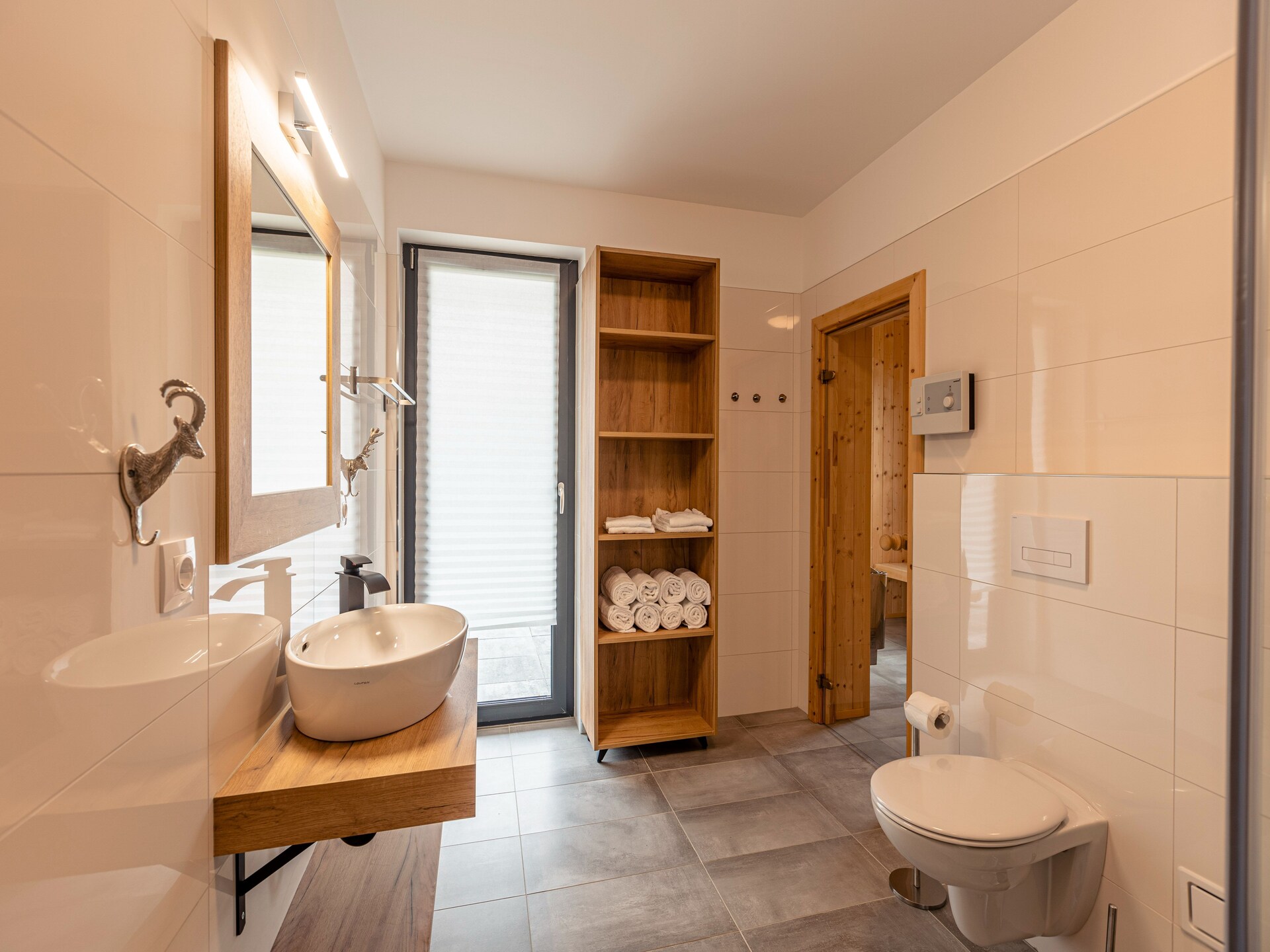 Exclusief chalet in Inzell met privézwembad, sauna en bergzicht voor 8 personen - foto 29