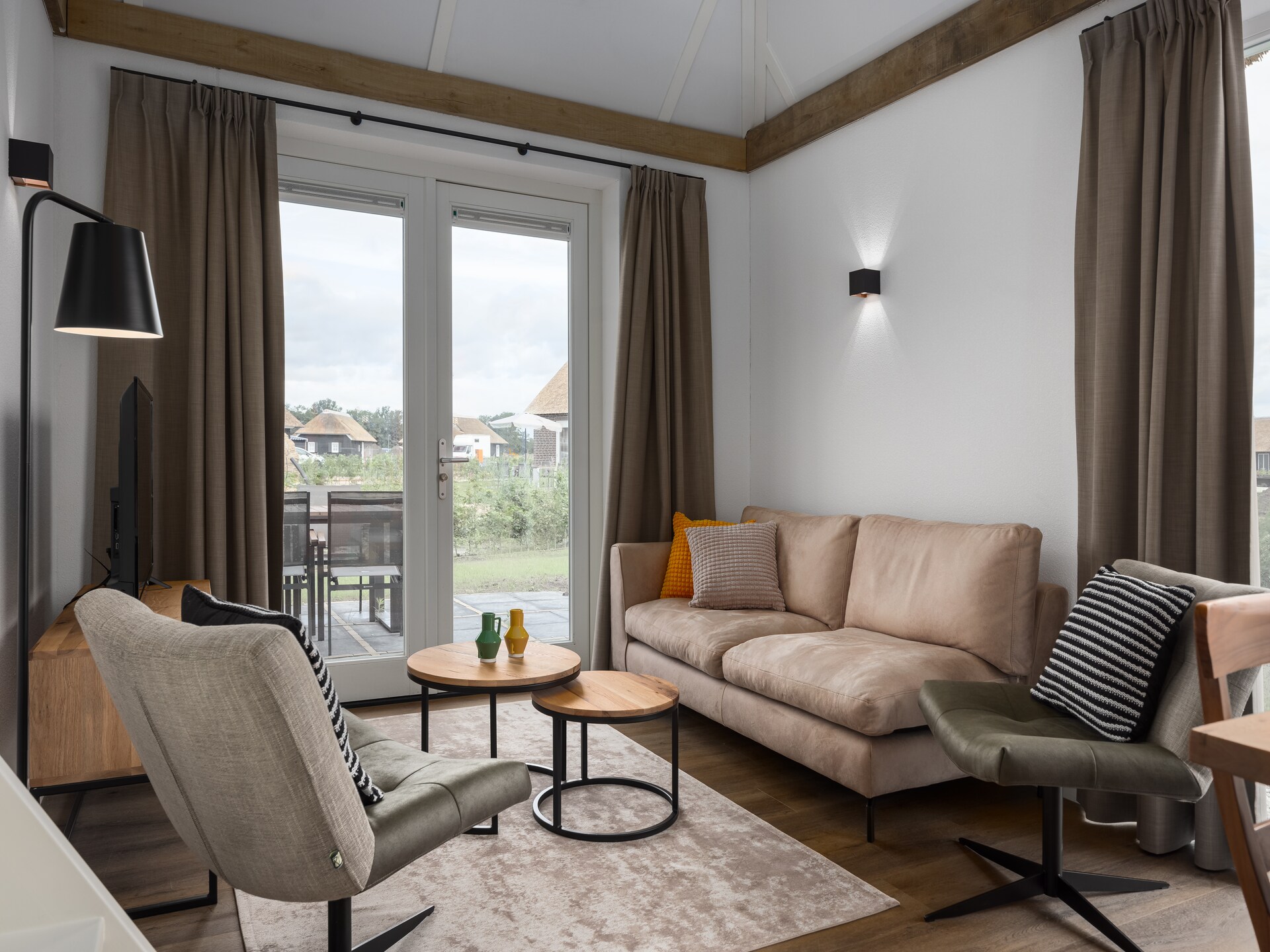 Vrijstaande rietgedekte villa met tuin op vakantiepark in Someren - foto 3