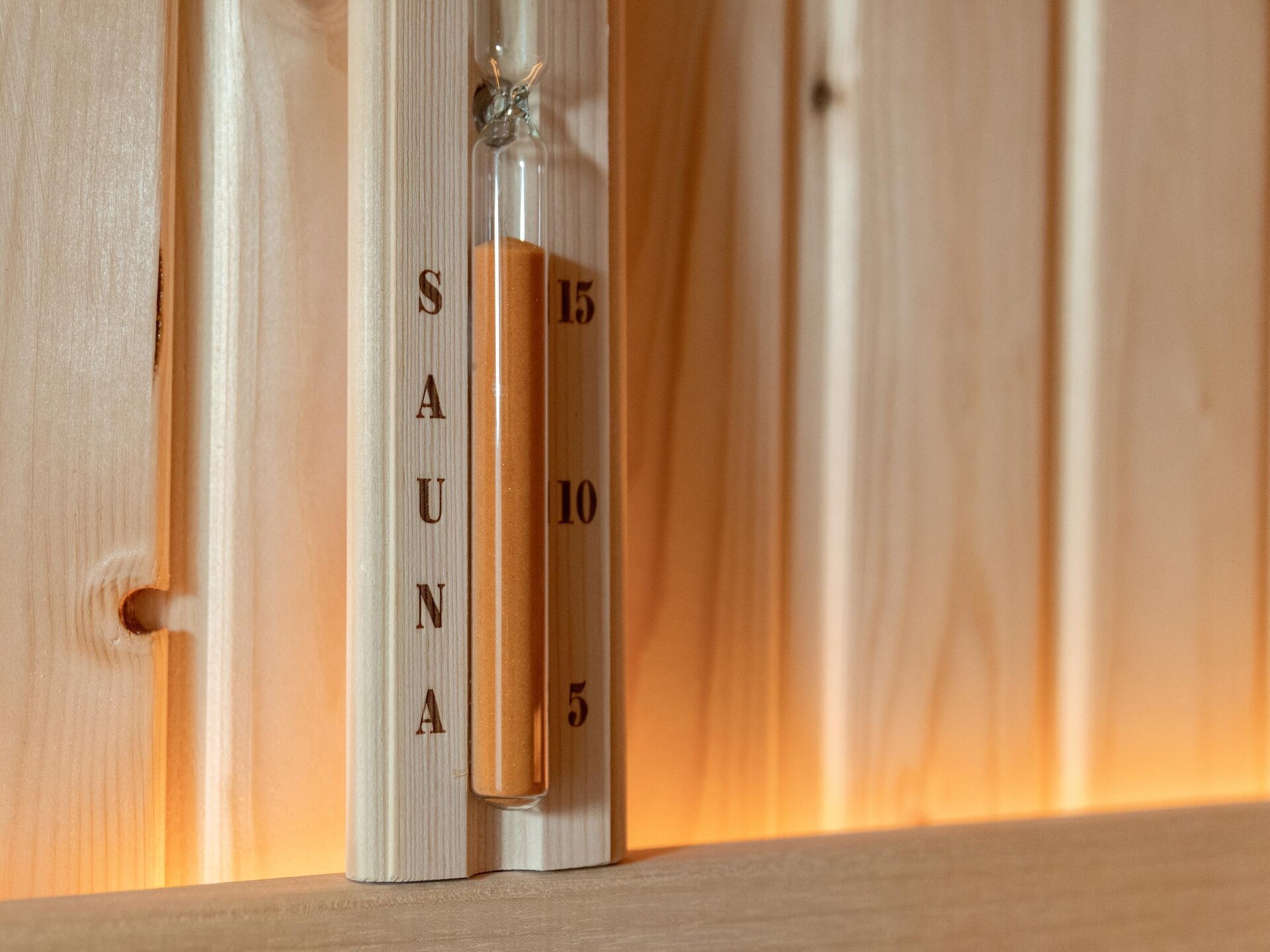 Luxe watervilla met sauna aan het Veerse Meer in Wolphaartsdijk - foto 31