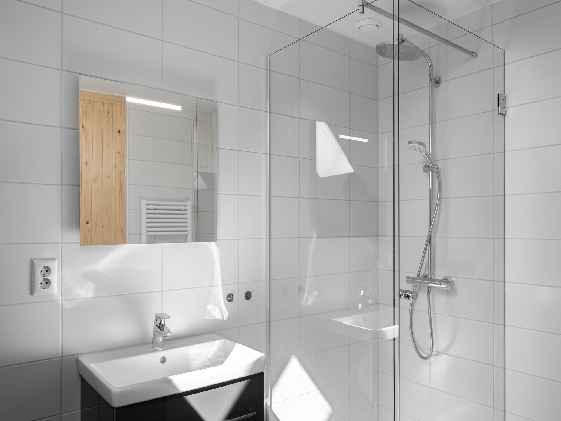 Luxe watervilla met sauna aan het Veerse Meer in Wolphaartsdijk - foto 8
