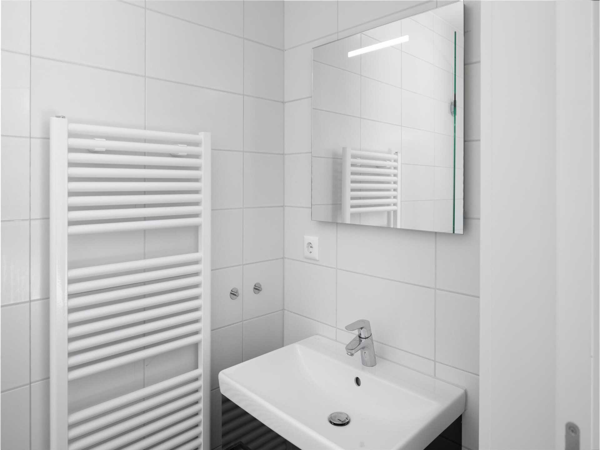 Luxe watervilla met sauna aan het Veerse Meer in Wolphaartsdijk - foto 9