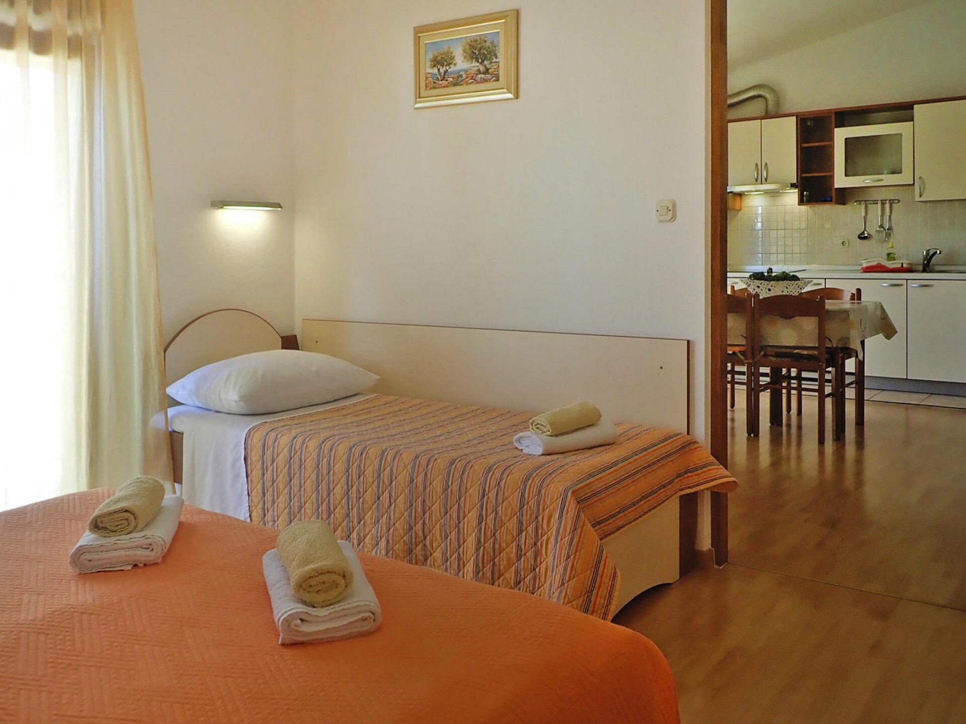 Op 600m van centrum: appartement aan zee in Starigrad Paklenica - foto 10