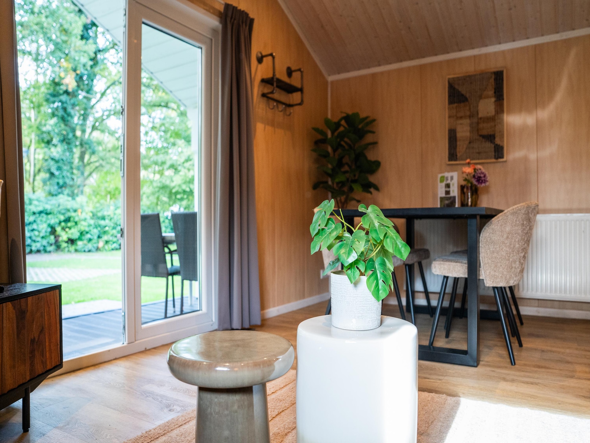 Vrijstaand chalet in Land van de Zaligheden, met zwembad op park - foto 10