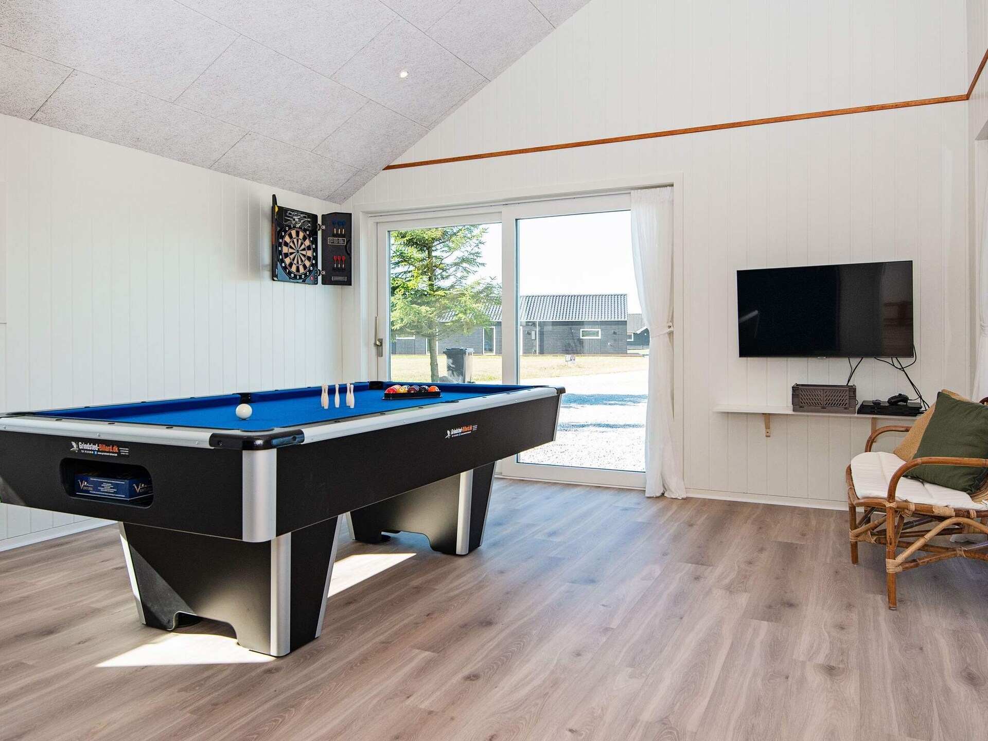 Op 300 m van het meer: Modern vakantiehuis in Ansager voor 12 personen - foto 3