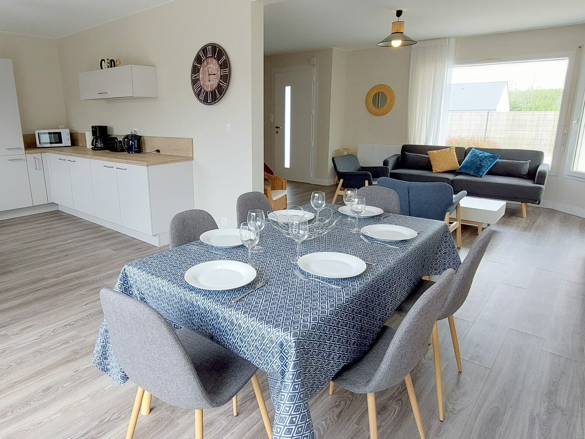 Op 950 m van zee: Modern vakantiehuis met jacuzzi in Plouarzel - foto 5