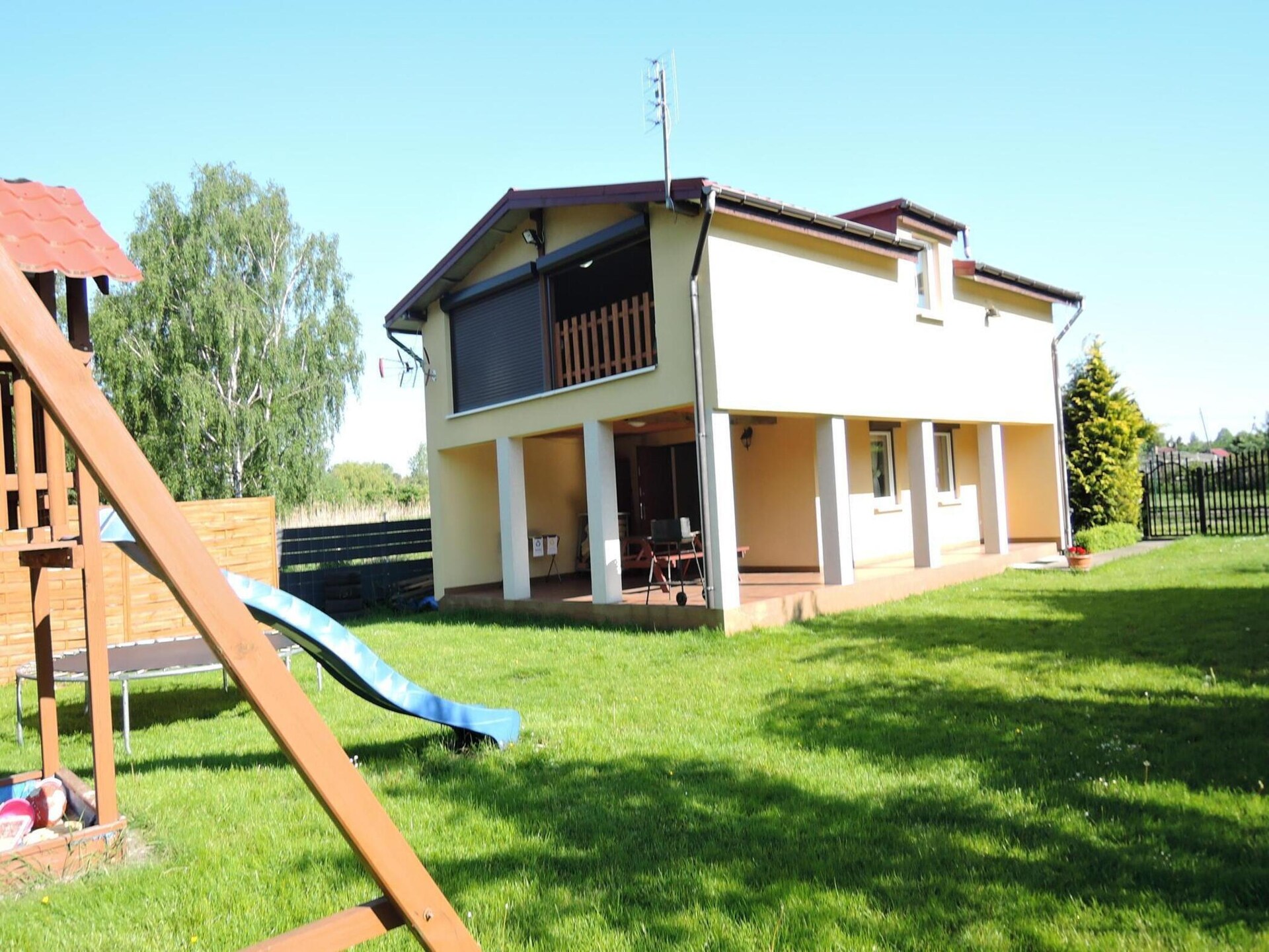 Vrijstaand vakantiehuis aan golfbaan, 1 km van zee in Miedzyzdroje - foto 1