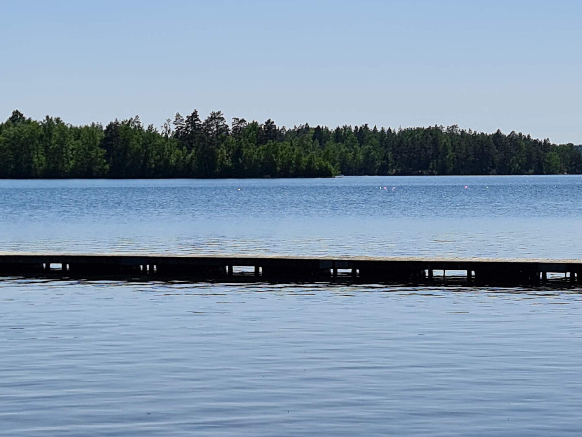 Knus vakantiehuisje bij meer op golfbaan in Skirö, Småland - foto 20