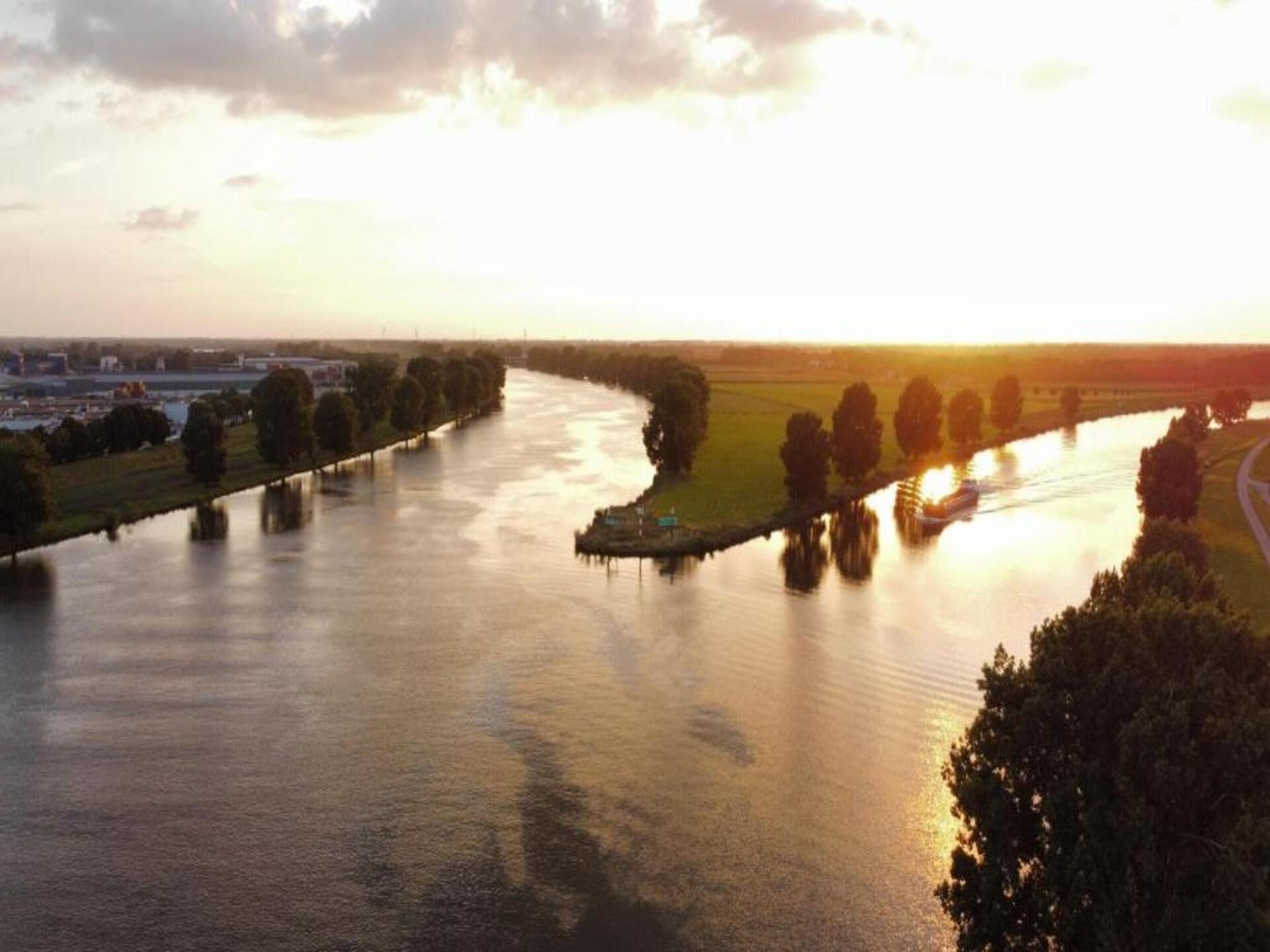 Vakantie bij Meeussen: Charmante boshut met open haard in Mook - foto 30