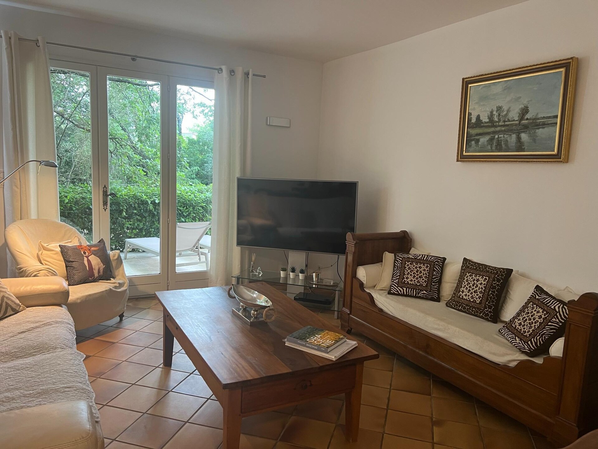 Sfeervol gelijkvloers huis met privézwembad en omheinde tuin in Draguignan - foto 2