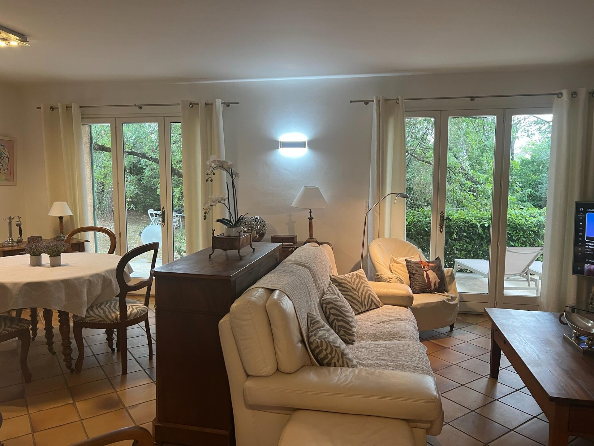 Sfeervol gelijkvloers huis met privézwembad en omheinde tuin in Draguignan - foto 4