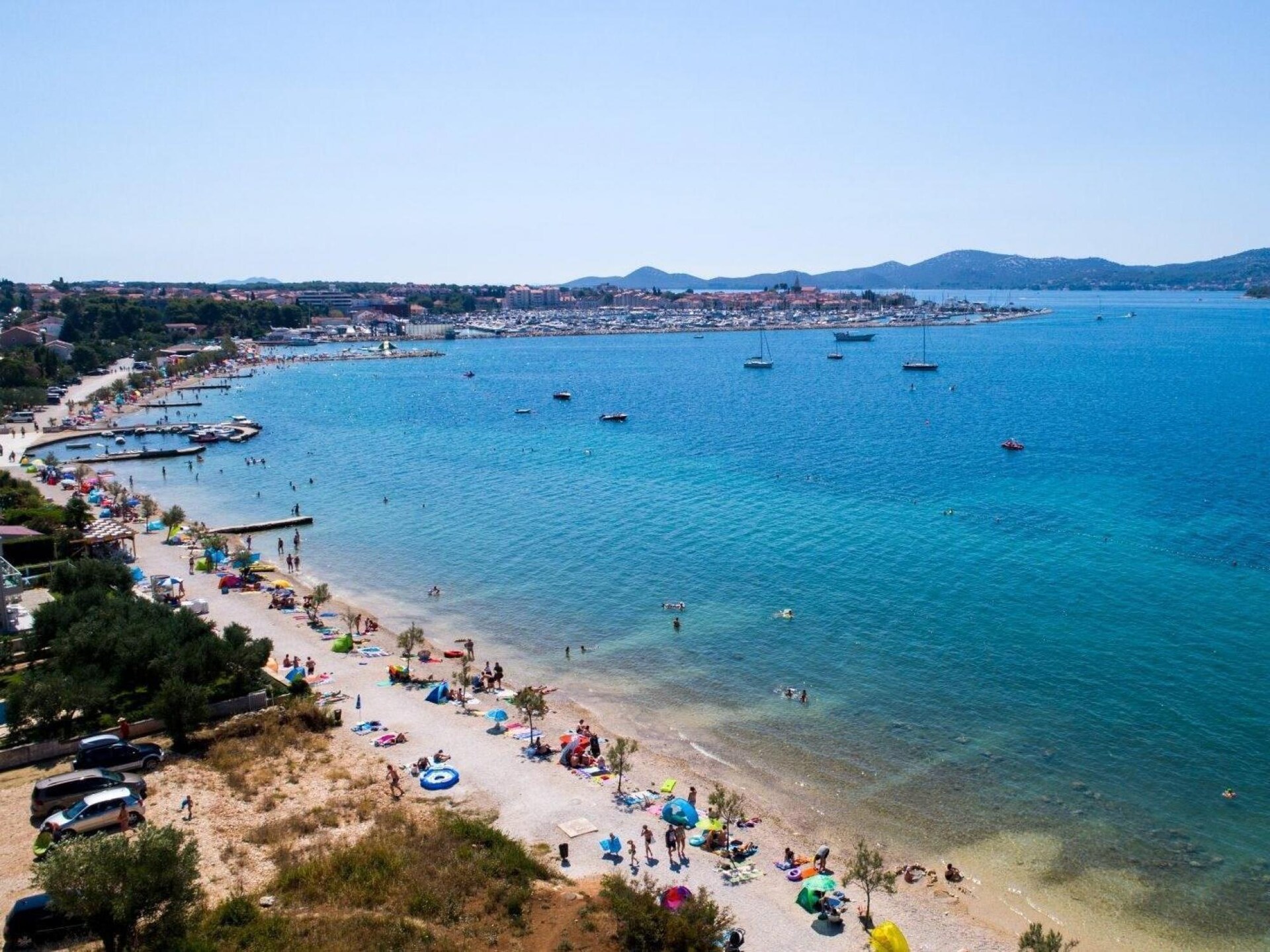 Ruim appartement voor 8 personen met zwembad nabij Biograd - foto 28