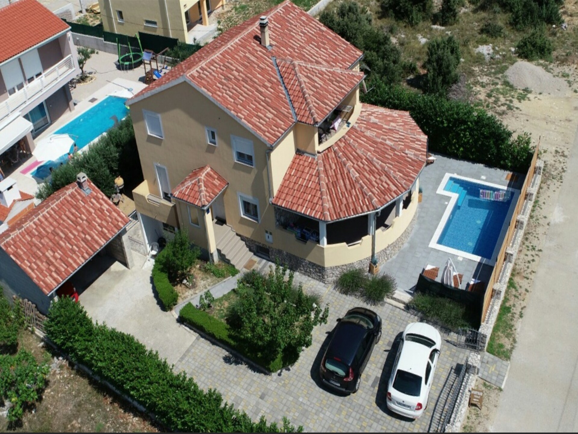 Ruim appartement voor 8 personen met zwembad nabij Biograd - foto 9