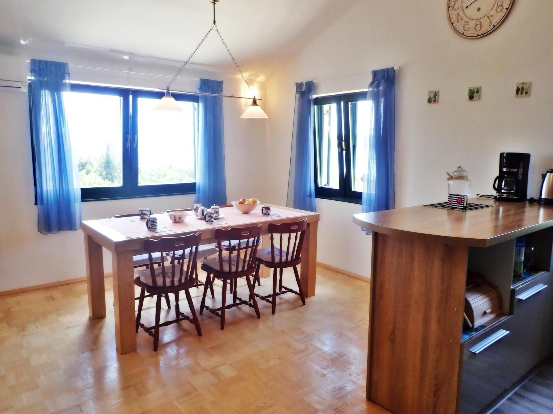 Comfortabel appartement aan zee met uitzicht op het Velebitkanaal in Seline - foto 11