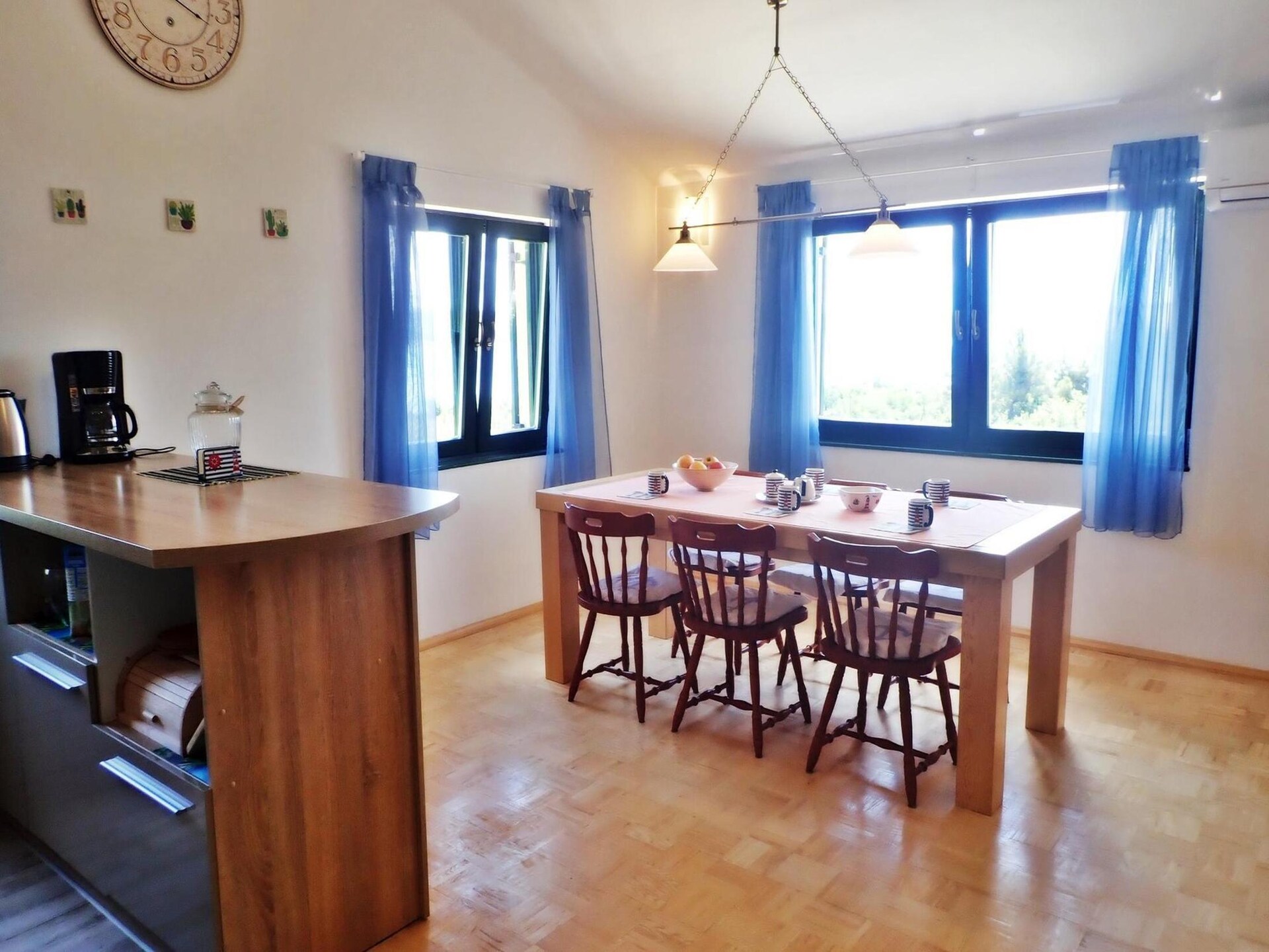 Comfortabel appartement aan zee met uitzicht op het Velebitkanaal in Seline - foto 12