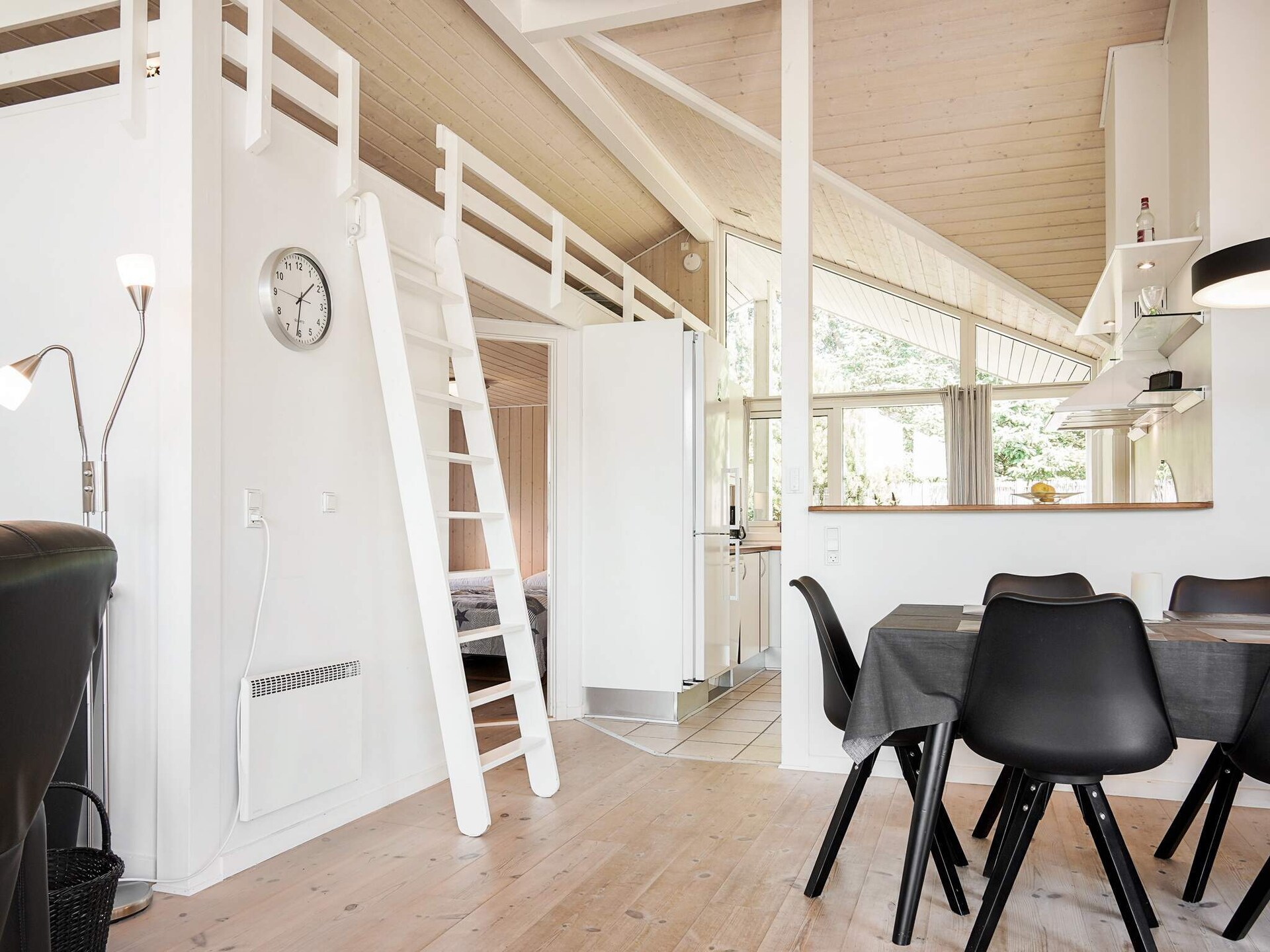 Luxe vakantiehuis met whirlpool op 400m van Balka Strand, Bornholm - foto 13