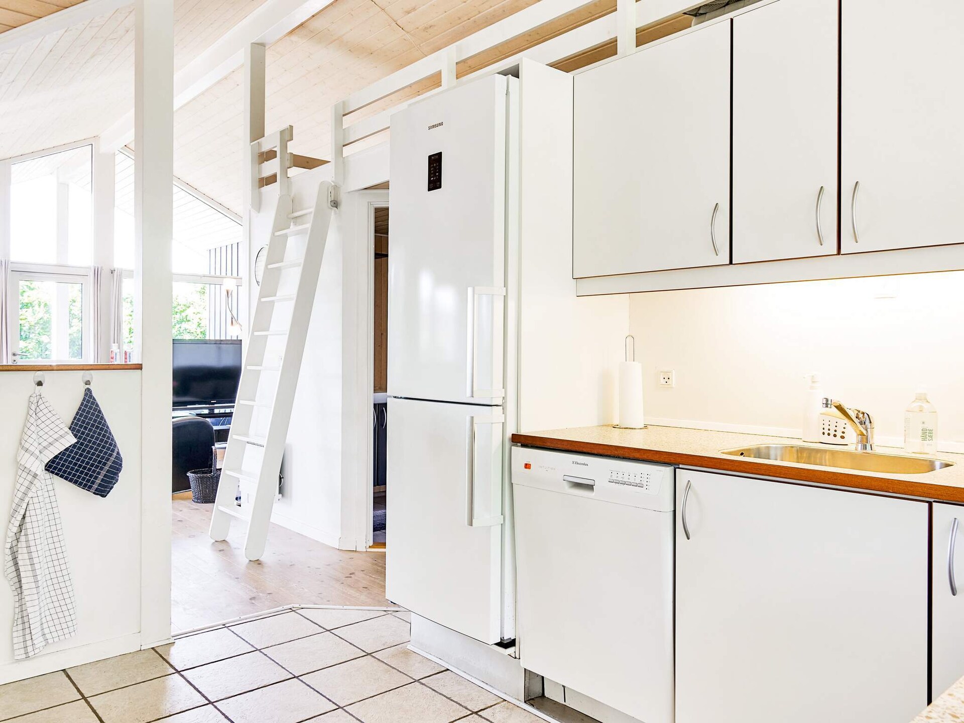 Luxe vakantiehuis met whirlpool op 400m van Balka Strand, Bornholm - foto 25