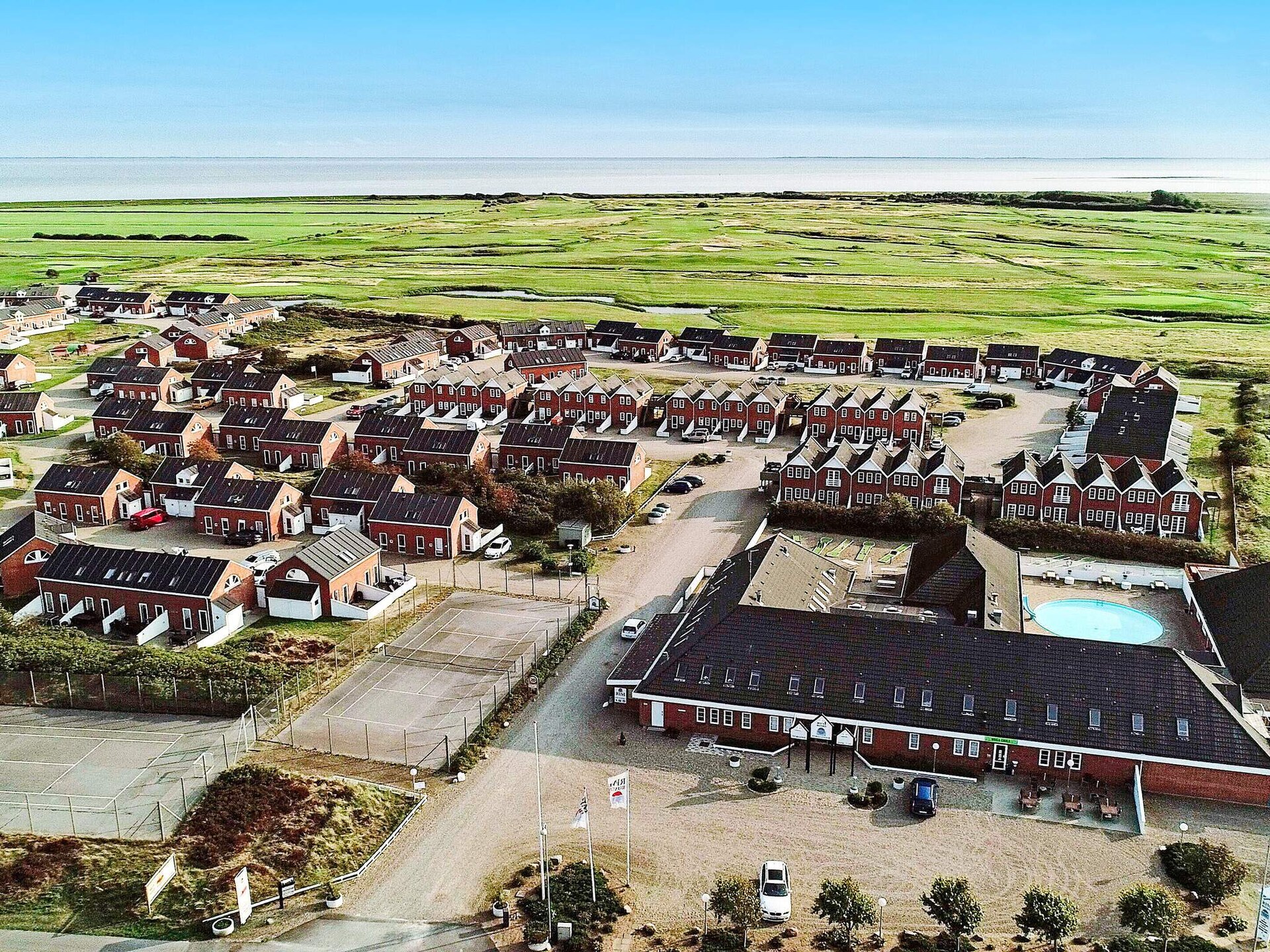 Gerenoveerd appartement op Rømø, 1 km van zee, met zwembad en golfbaan - foto 57