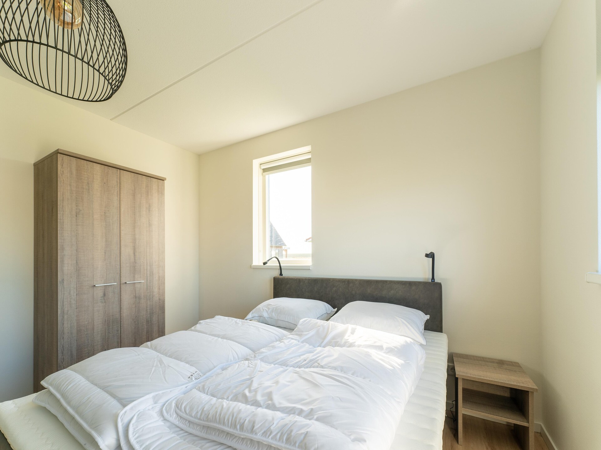 Stijlvol vakantiehuis De Smient: luxe, rust en hondvriendelijk strand op 450m - foto 5