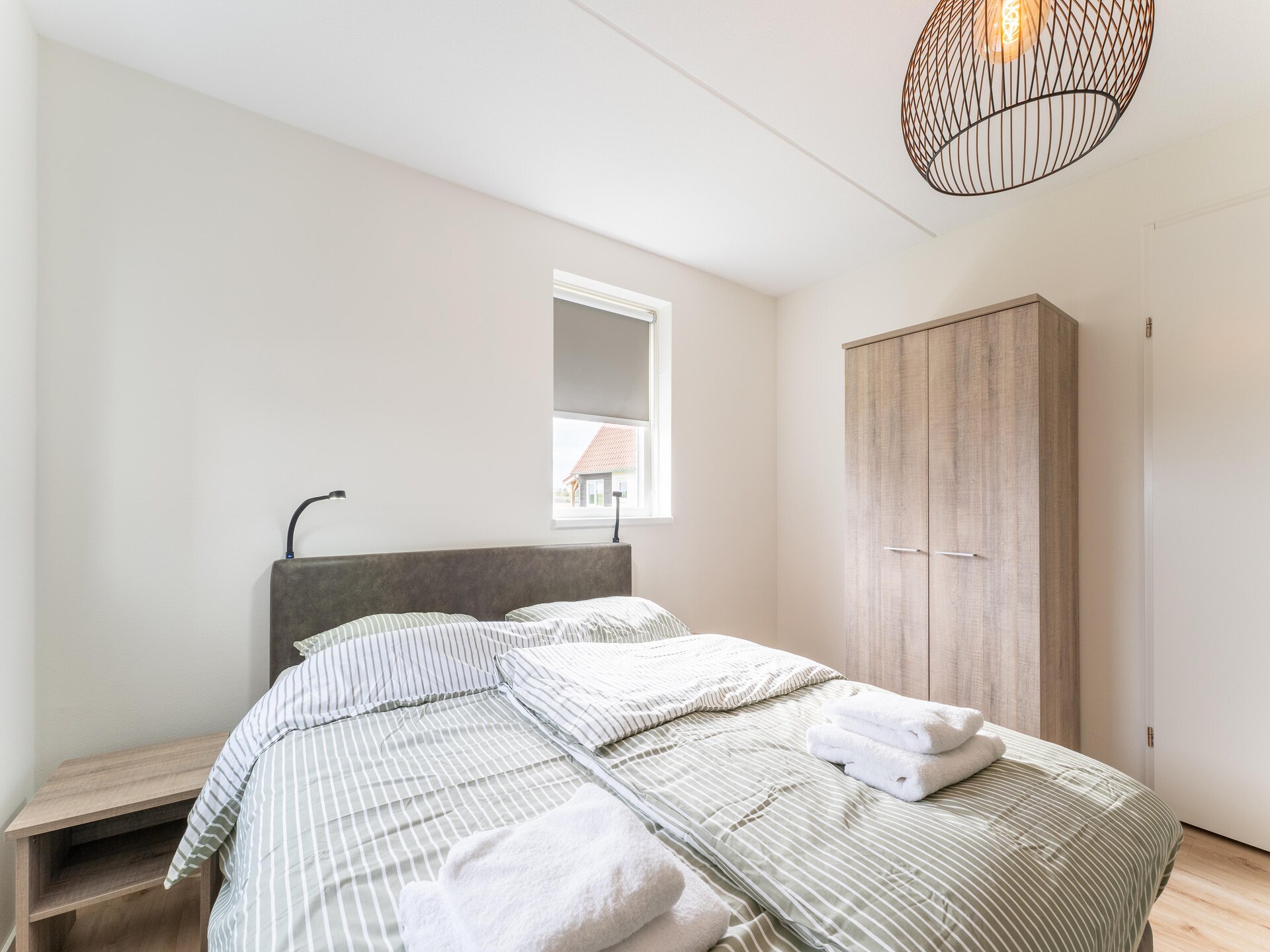 Luxe wellnessvakantiehuis De Reiger met bubbelbad, 300m van het strand - foto 12