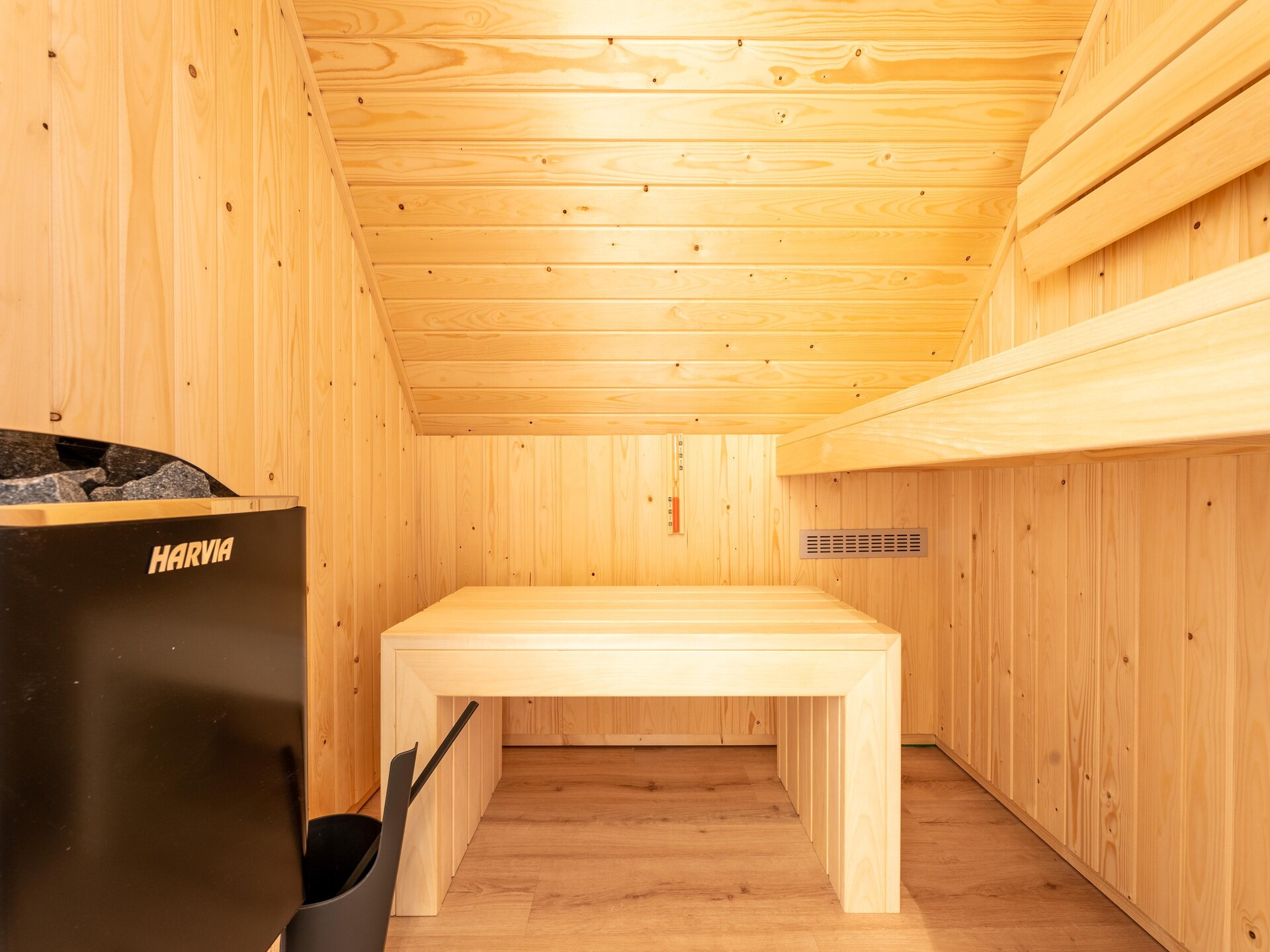 Luxe wellnessvakantiehuis De Reiger met bubbelbad, 300m van het strand - foto 37
