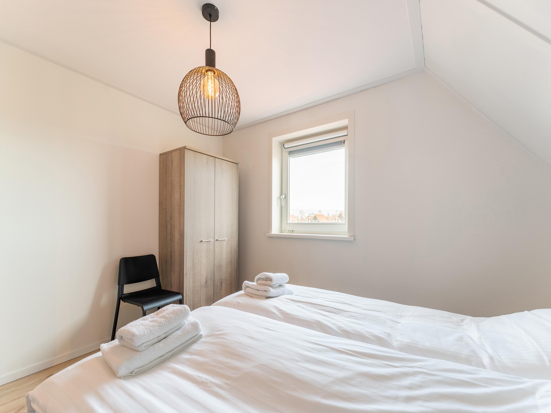 De Pelikaan: luxe vakantiehuis met sauna en bubbelbad aan de Zeeuwse kust - foto 26