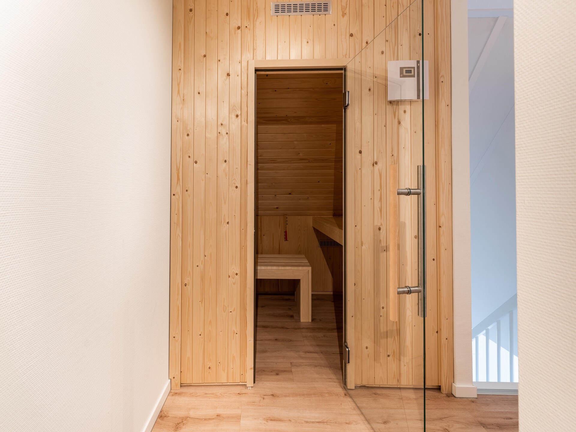 De Pelikaan: luxe vakantiehuis met sauna en bubbelbad aan de Zeeuwse kust - foto 34