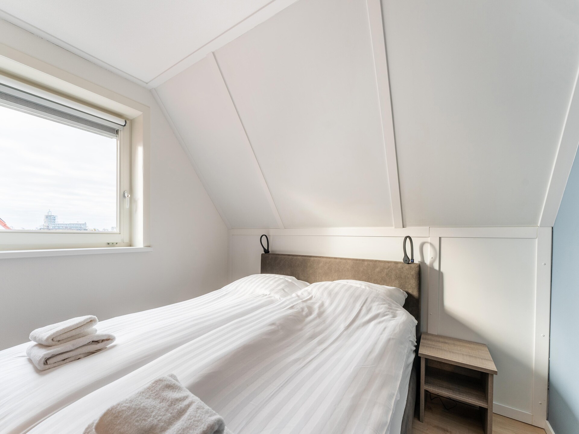 De Pelikaan: luxe vakantiehuis met sauna en bubbelbad aan de Zeeuwse kust - foto 15