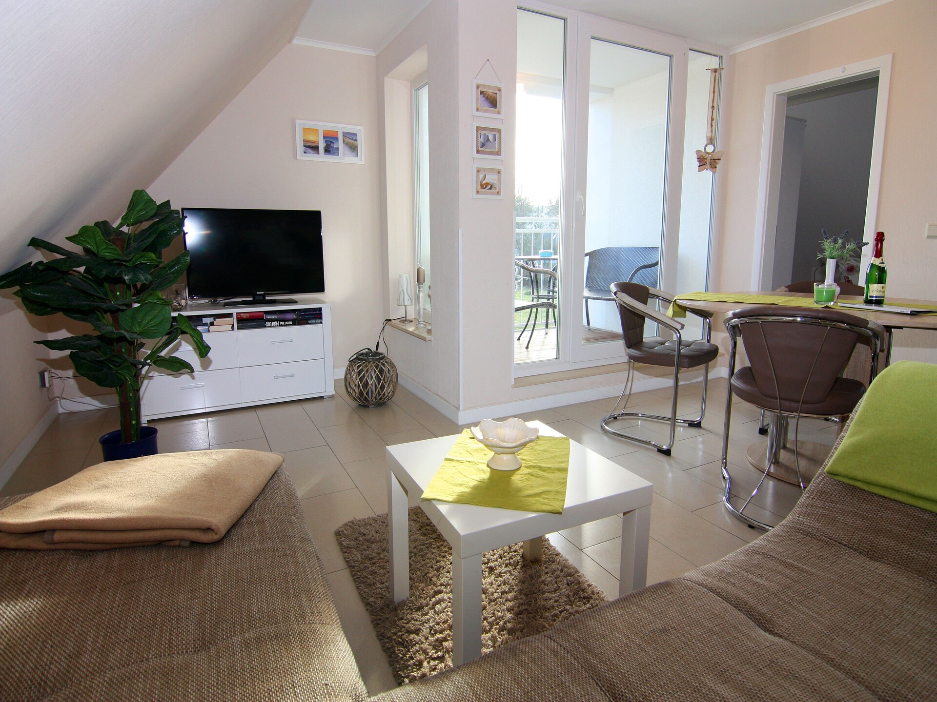 Stijlvol 6-persoons appartement op 700 meter van strand in Zinnowitz - foto 9