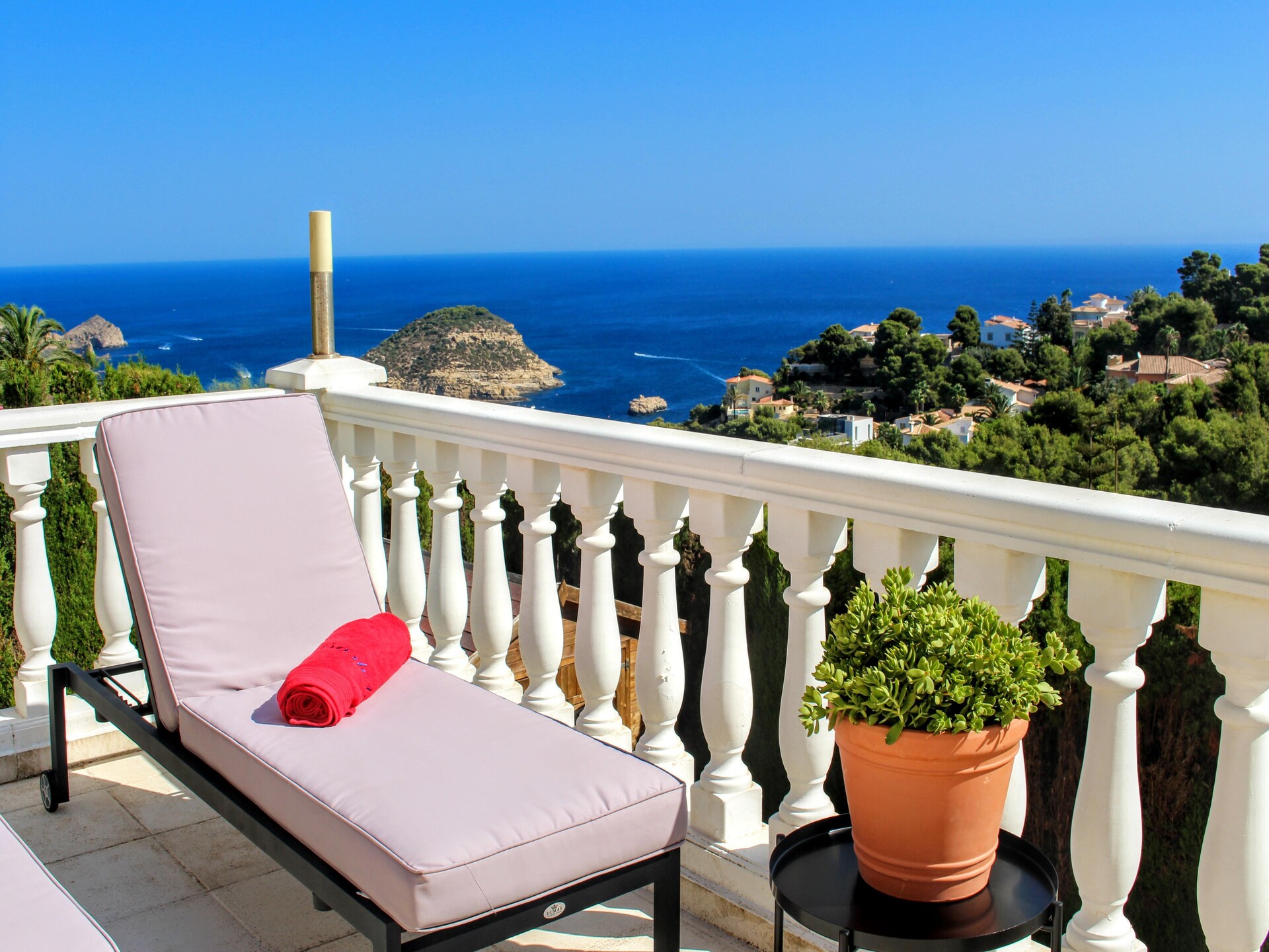 Zonnige designvilla met privézwembad en weids uitzicht in Javea - foto 30