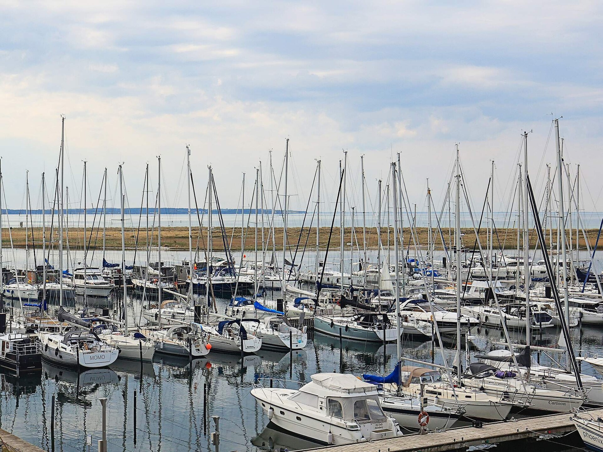 Modern appartement met panoramisch havenzicht op 20 meter van de Oostzee - foto 11