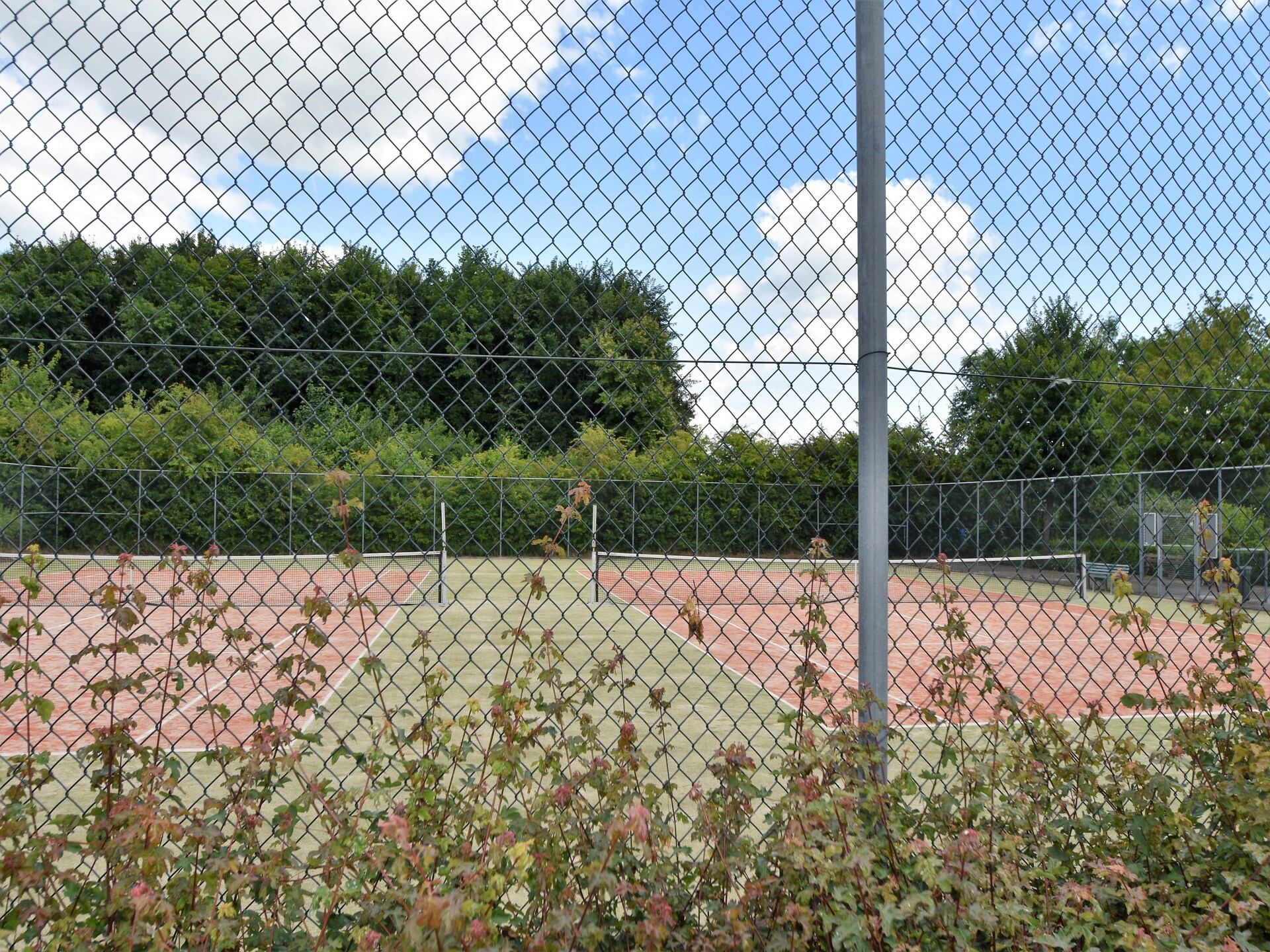 Horsterwold 22: Vrijstaand vakantiehuis met zwembad en tennisbaan in Zeewolde - foto 16