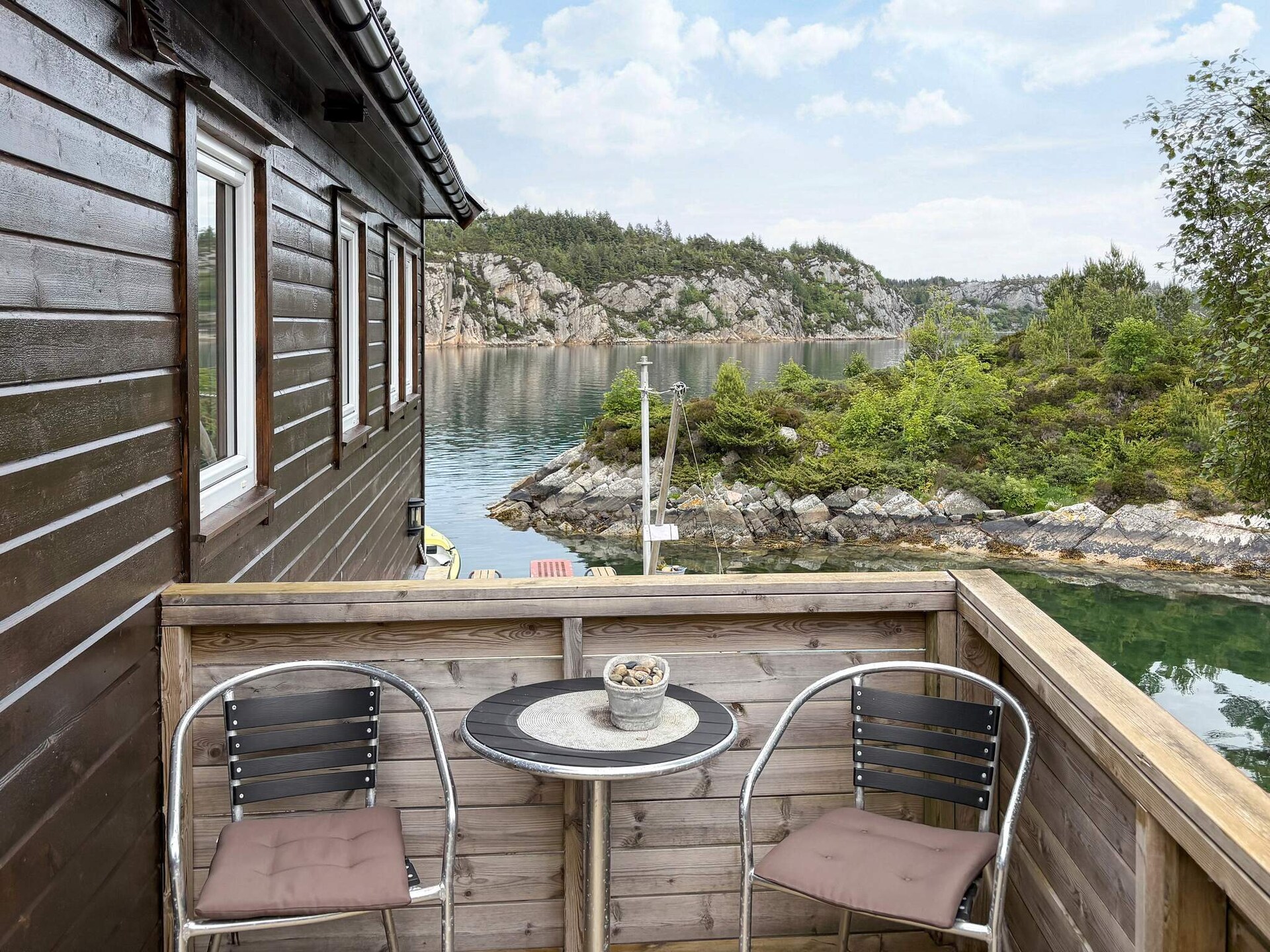 6-persoons vakantiehuis aan het meer in Urangsvåg met whirlpool - foto 23