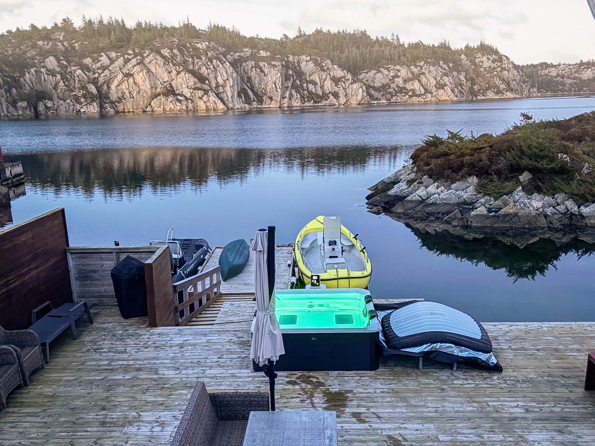 6-persoons vakantiehuis aan het meer in Urangsvåg met whirlpool - foto 56
