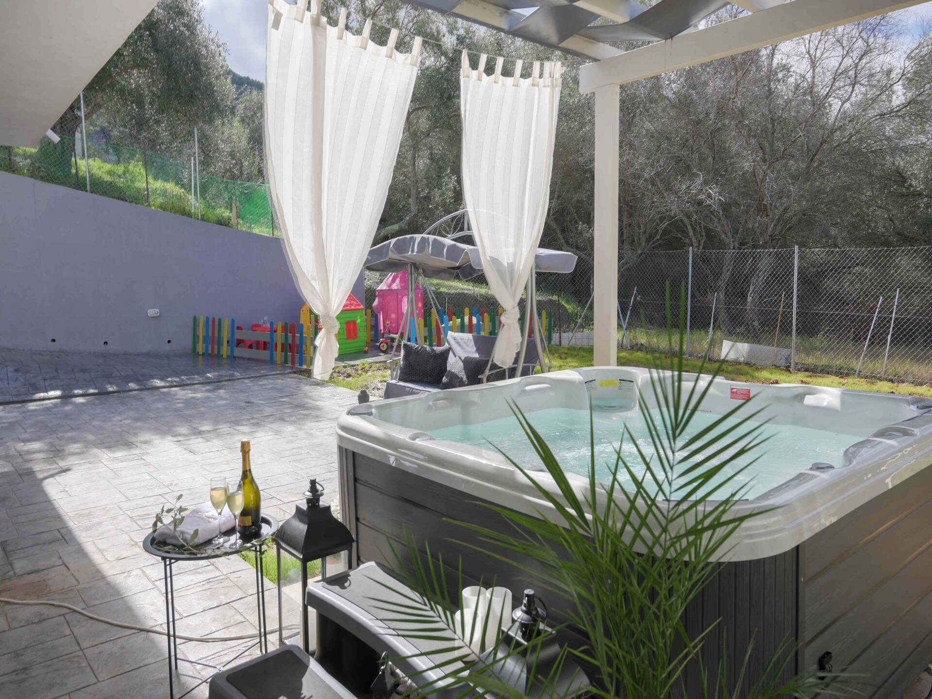 Diamond Luxury Villa Korfu: 6-slaapkamer villa met privézwembad direct aan zee - foto 4