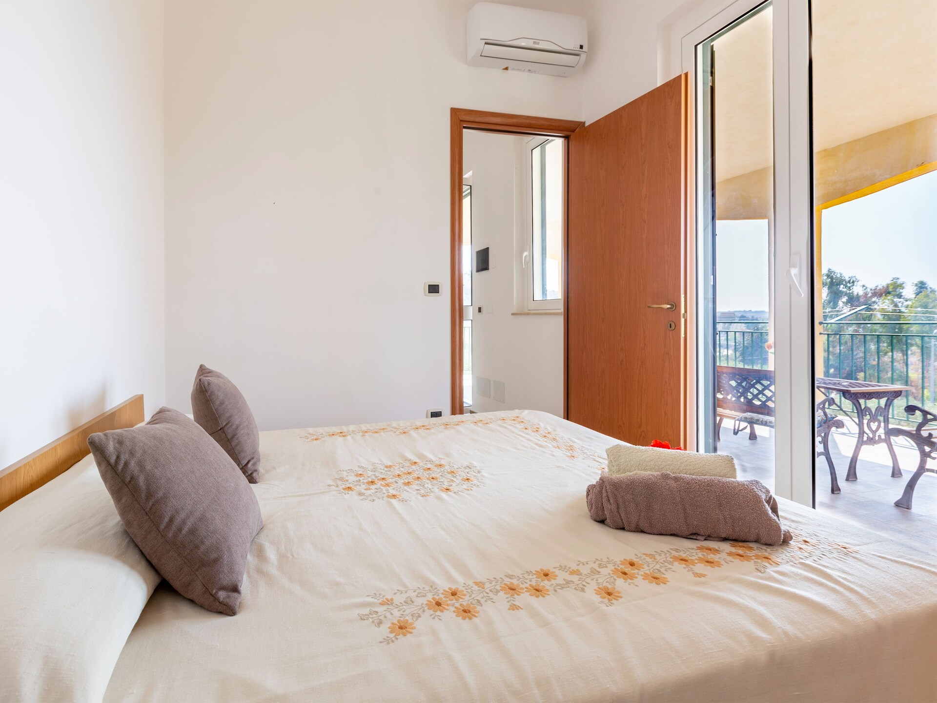 Licht appartement met privéterras en gedeeld zwembad bij Realmonte - foto 18