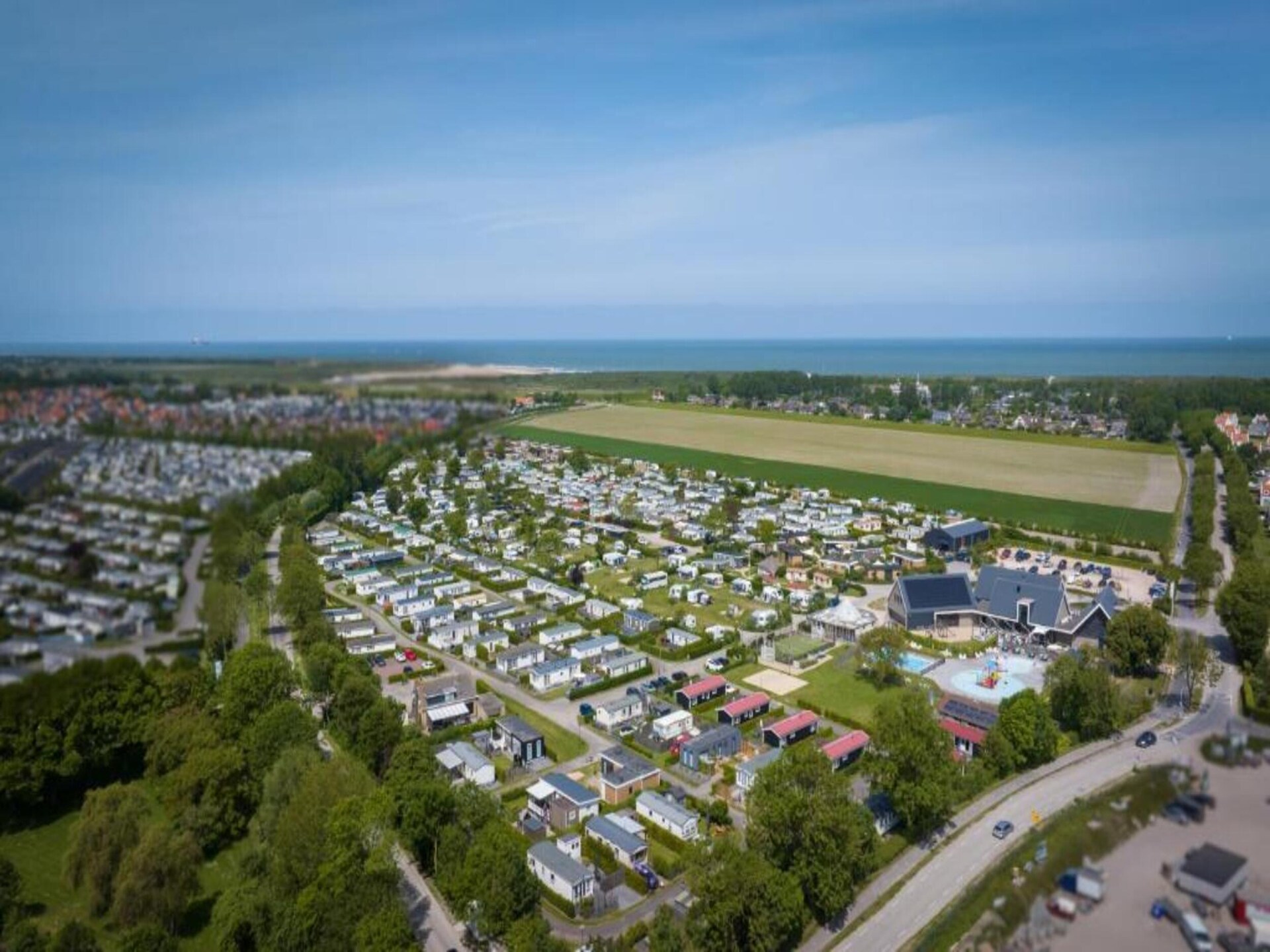 Luxe vrijstaande lodge aan de Zeeuwse kust voor 6 personen - foto 31