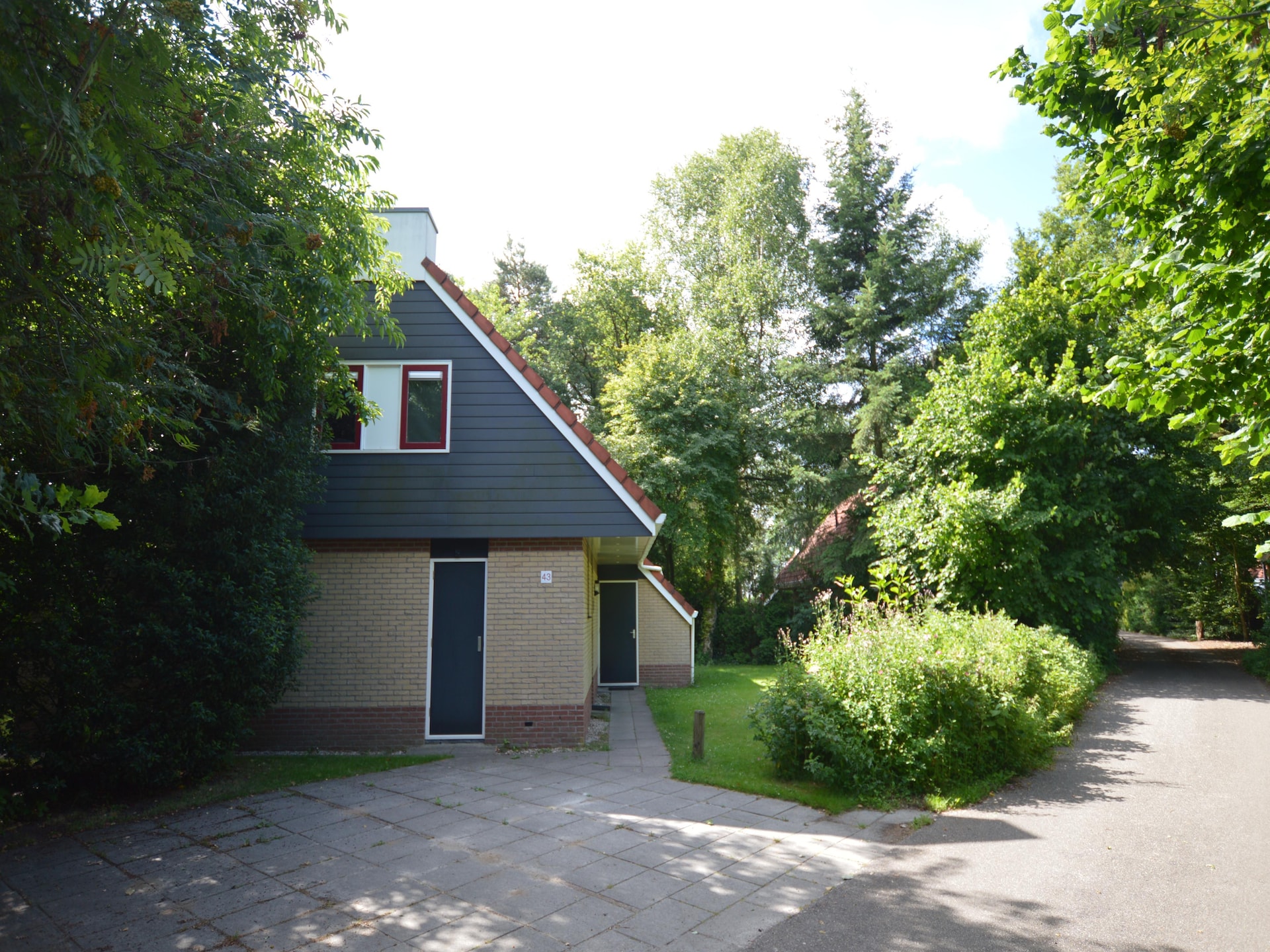 Ús Plakje: Ruim vakantiehuis in het bos van De Lemelerberg - foto 8