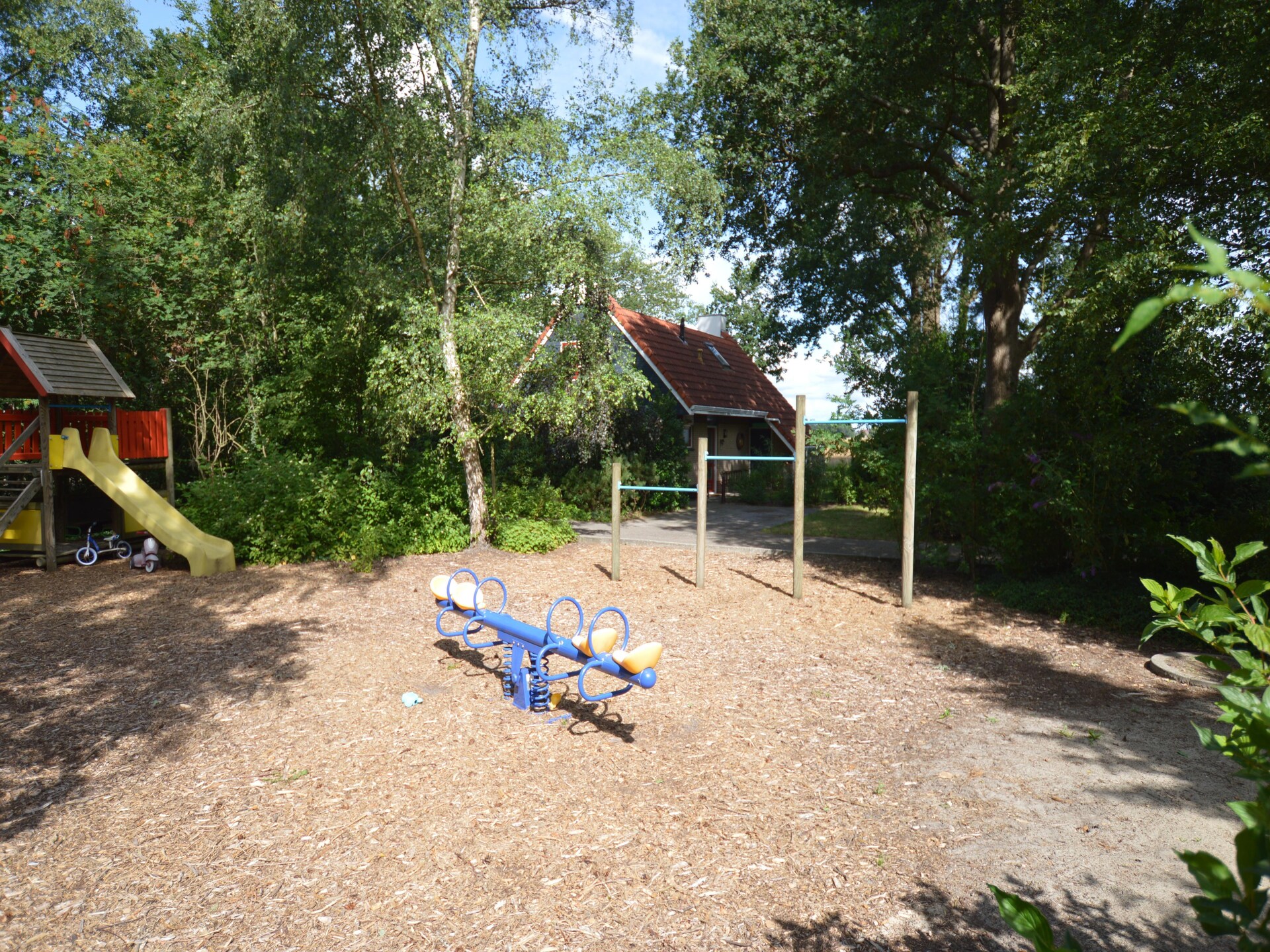Ús Plakje: Ruim vakantiehuis in het bos van De Lemelerberg - foto 27