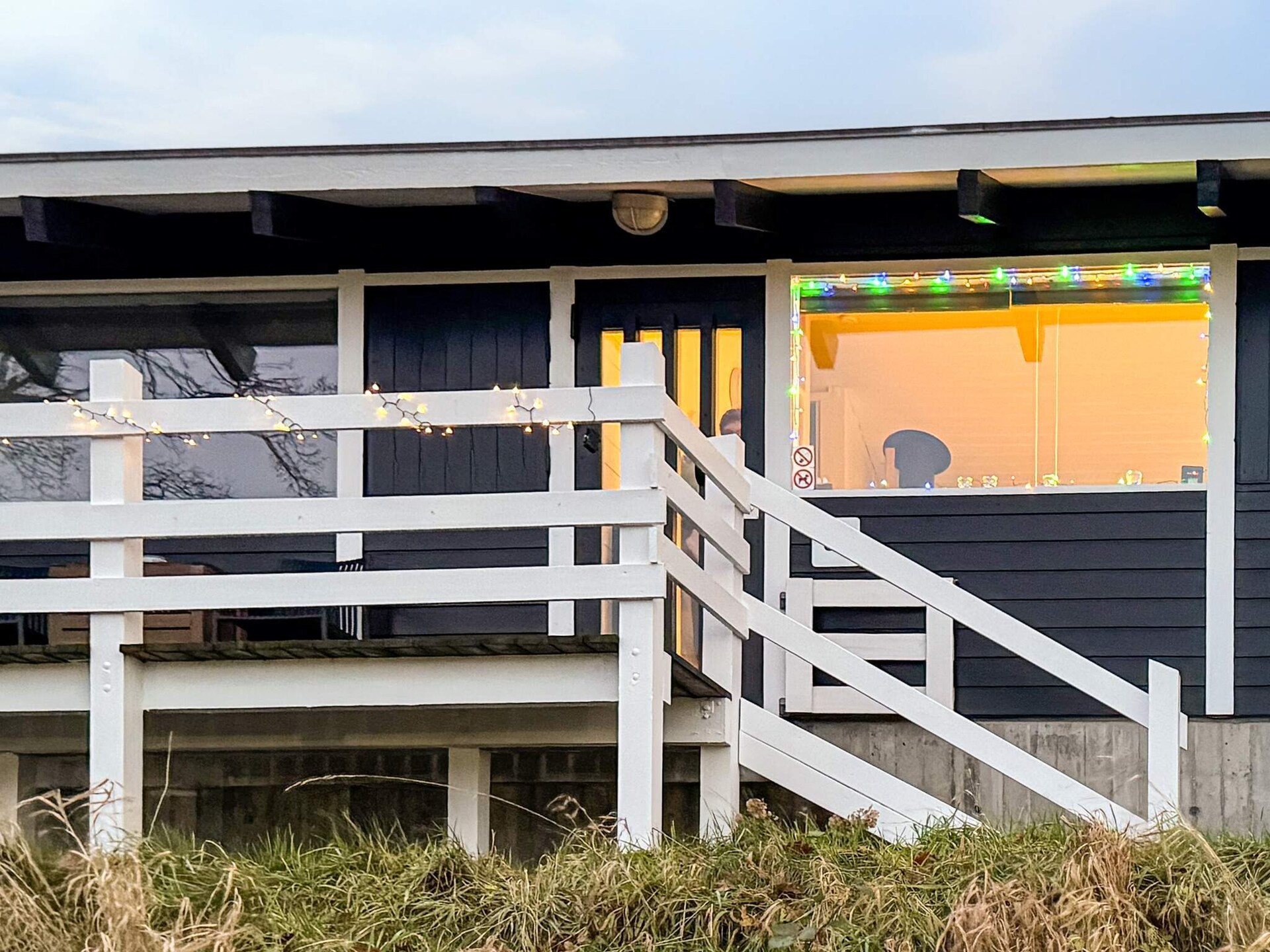 Licht modern vakantiehuis op 200 meter van zee bij Løjt - foto 4