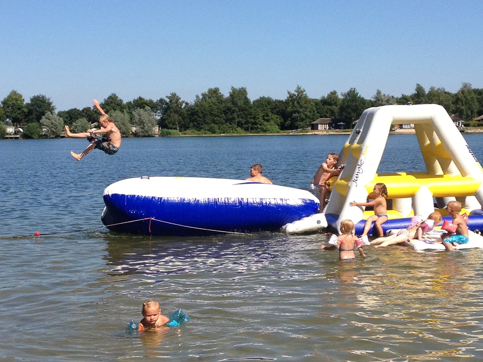 Tiny house Tolplas 19: compact genieten aan het water in Twente - foto 31