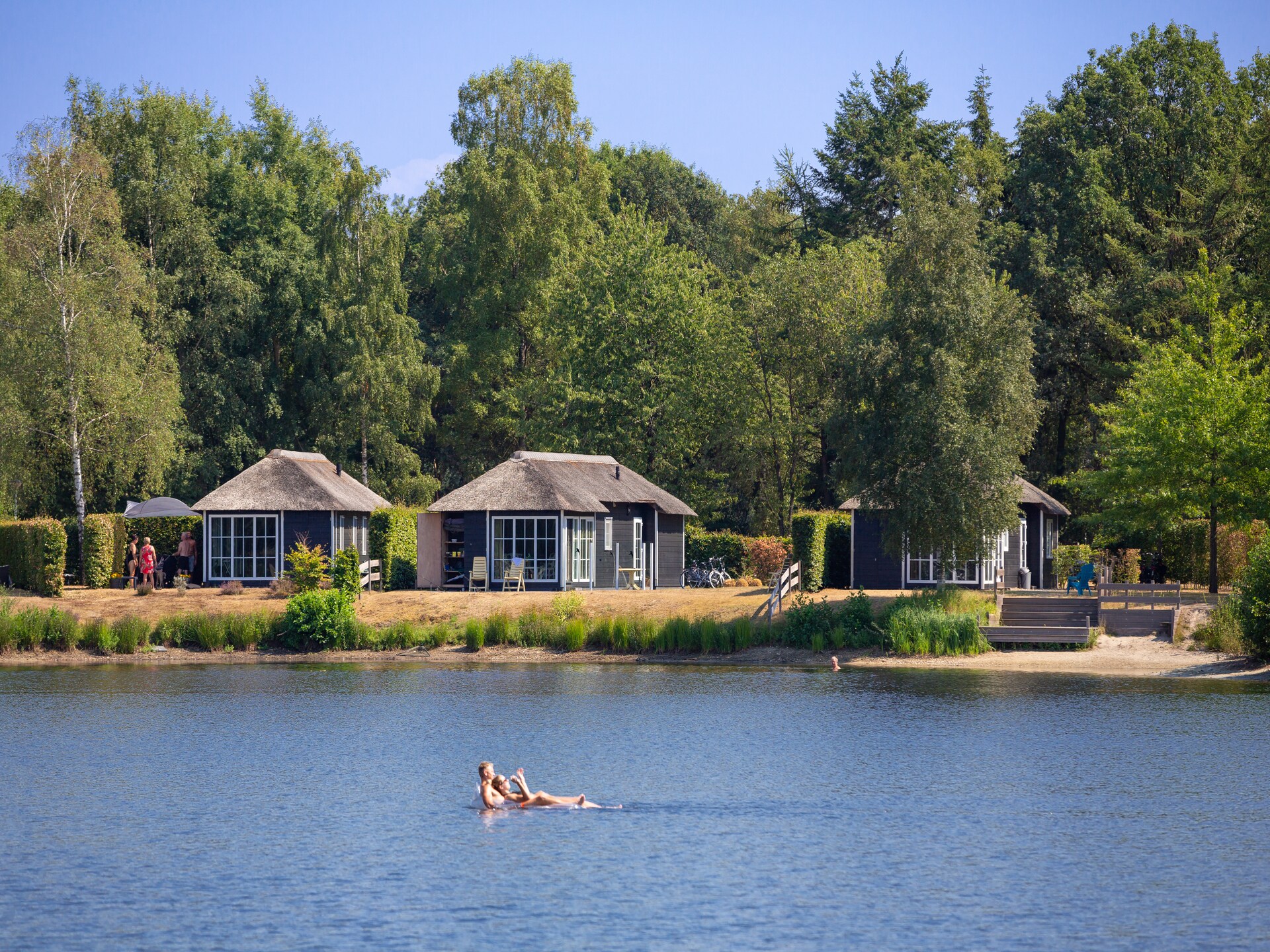 Tiny house Tolplas 19: compact genieten aan het water in Twente - foto 21