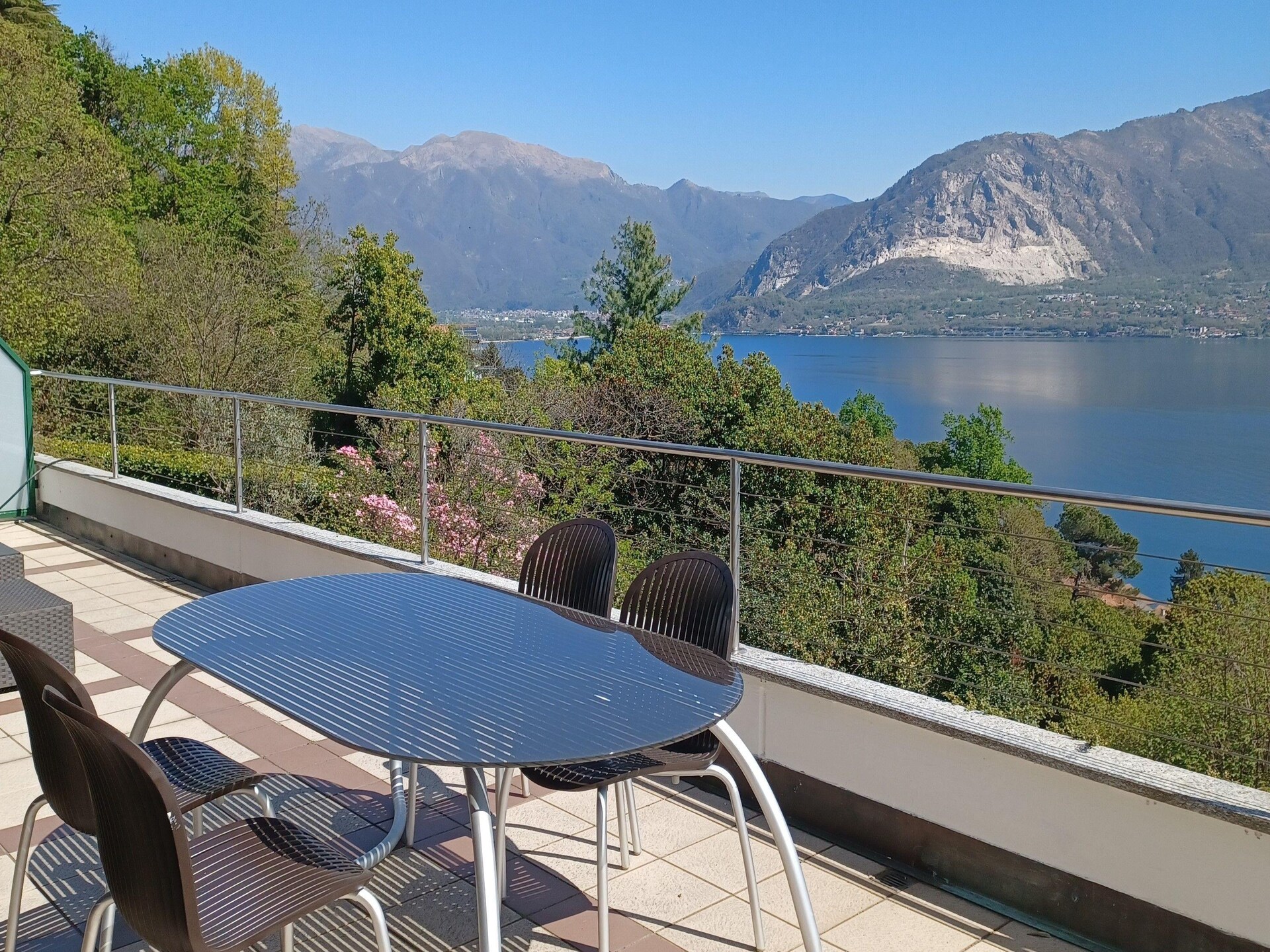 Modern appartement La Bergamina in Verbania aan het Lago Maggiore - foto 16