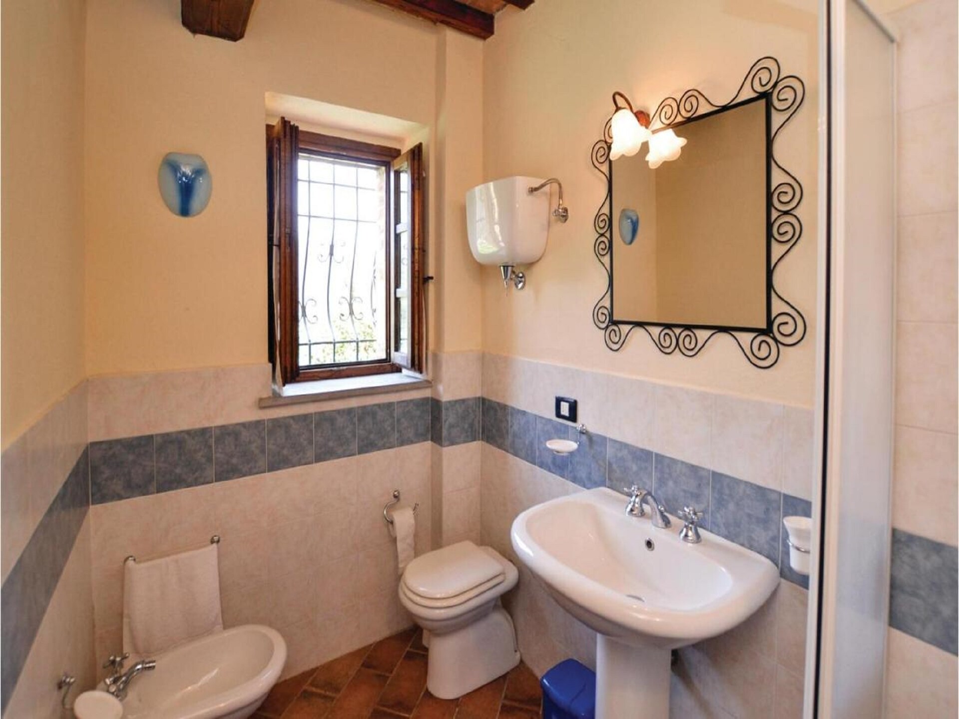 Ruim vakantiehuis voor 30 personen met privézwembad in Città di Castello - foto 24
