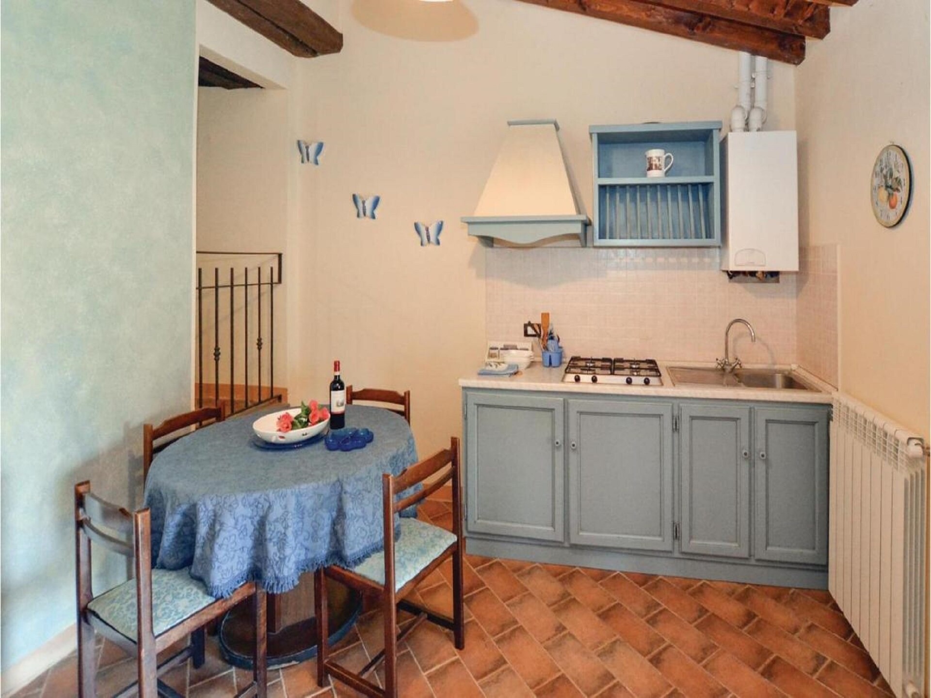 Ruim vakantiehuis voor 30 personen met privézwembad in Città di Castello - foto 12