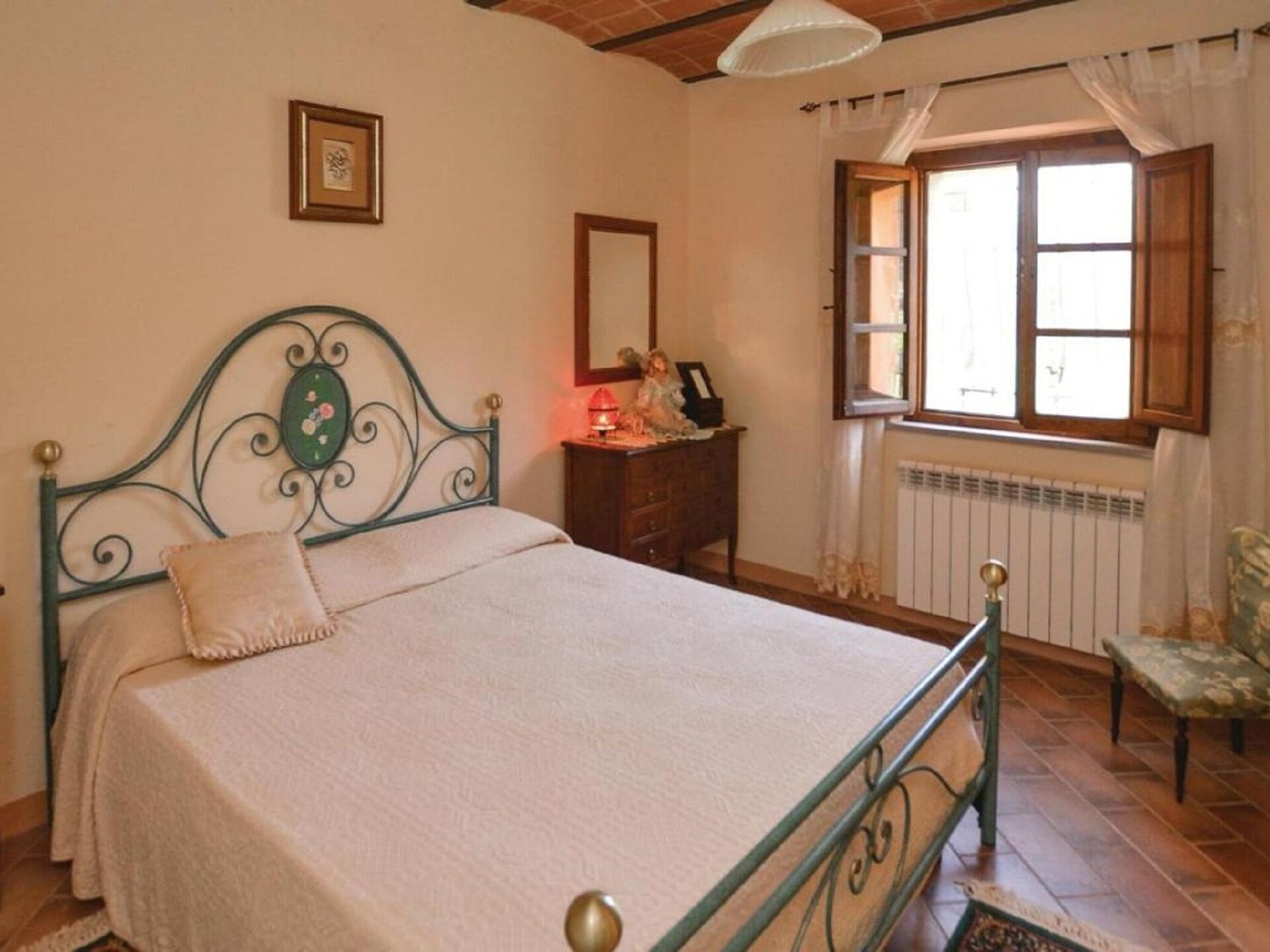 Ruim vakantiehuis voor 30 personen met privézwembad in Città di Castello - foto 18